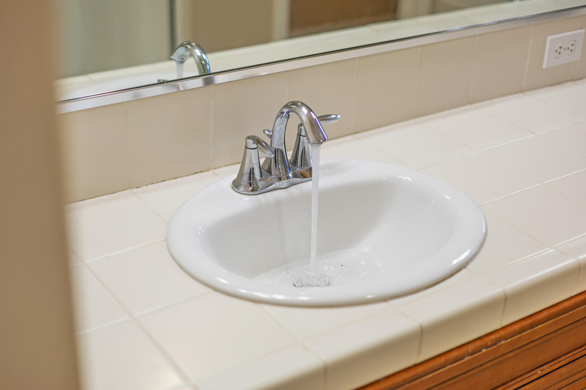 4039 W Buena Vista Ave, Visalia, CA 93291