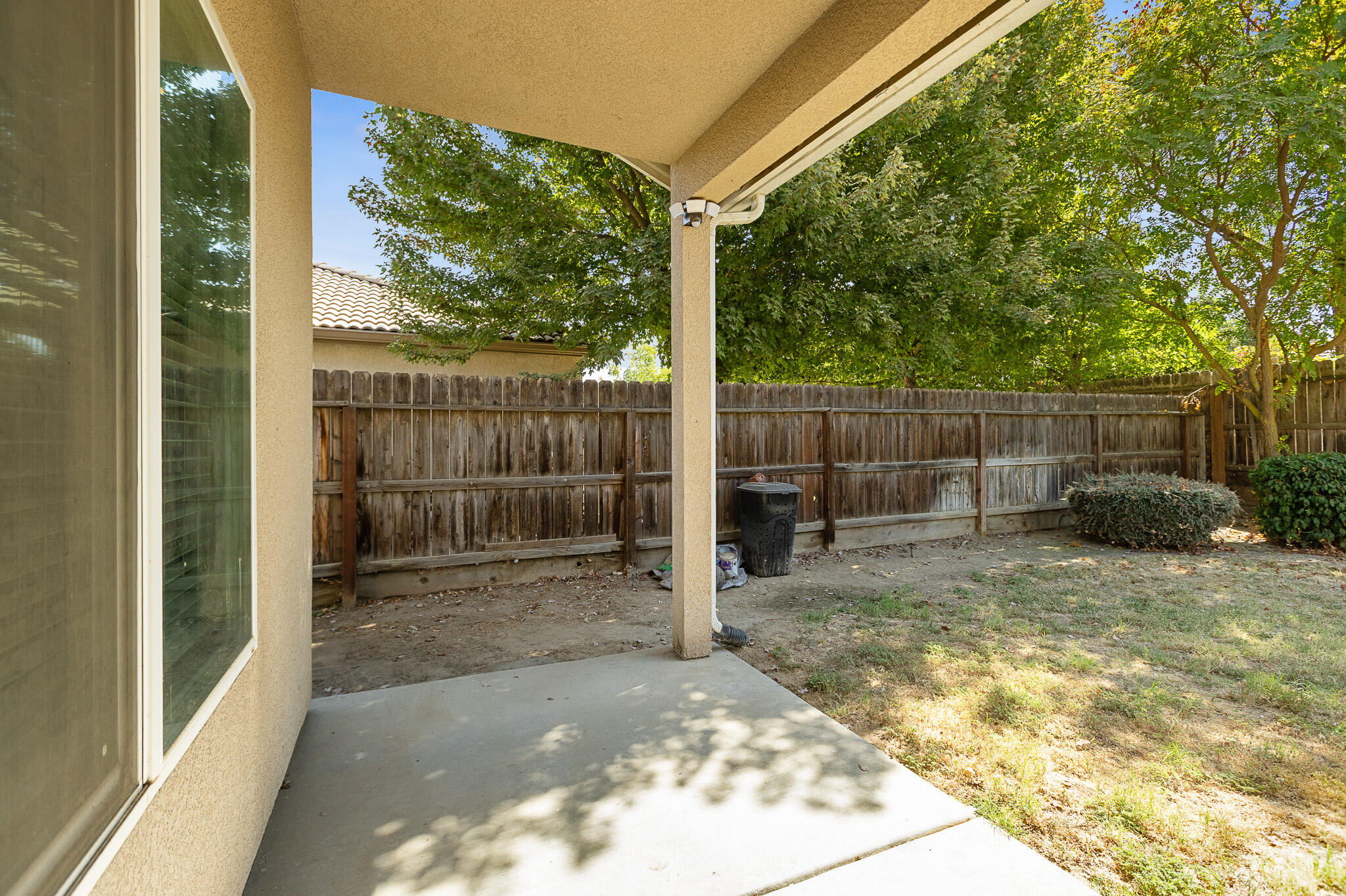 4039 W Buena Vista Ave, Visalia, CA 93291