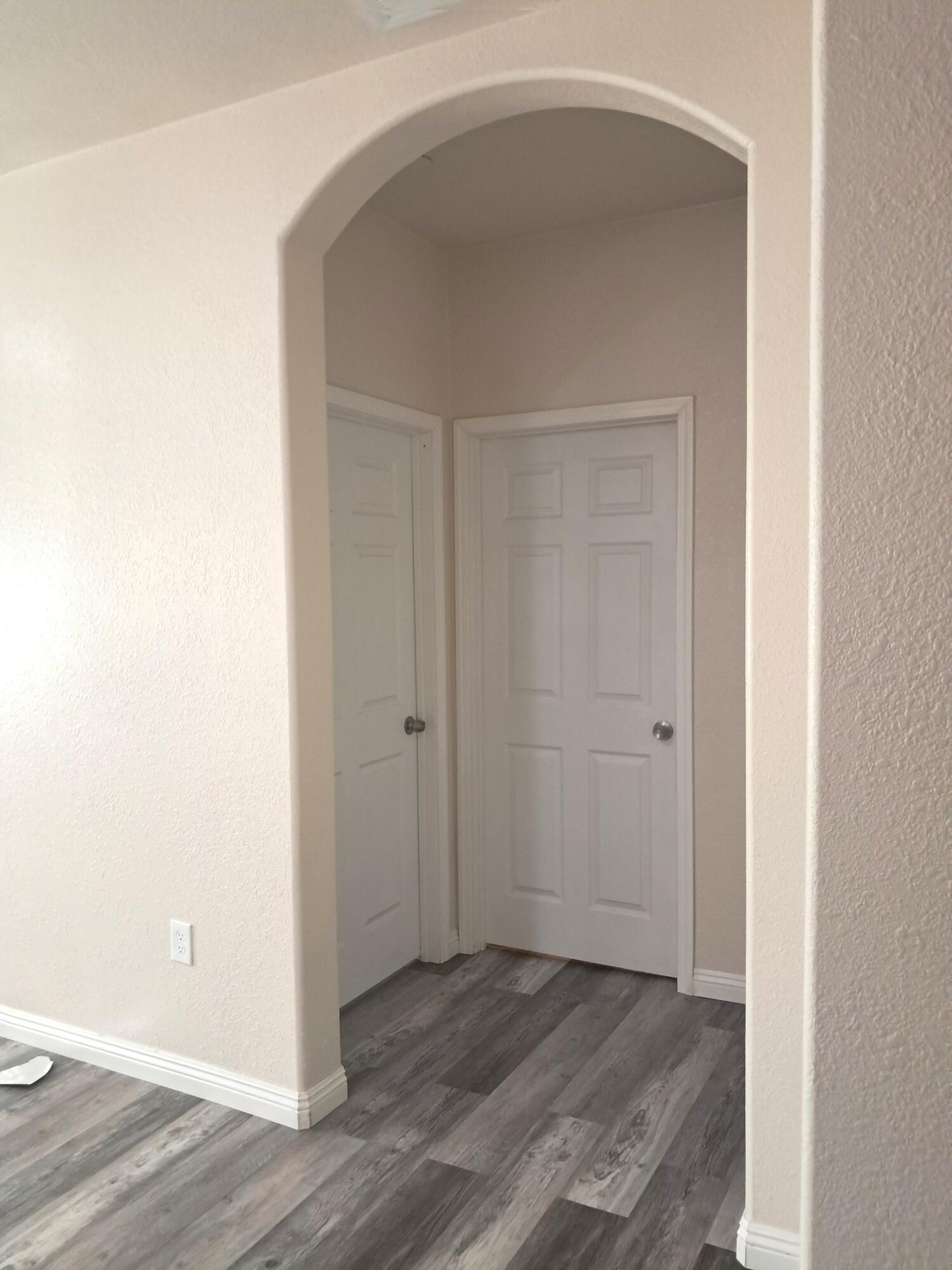 721 W Sonora Ave, Tulare, CA 93274
