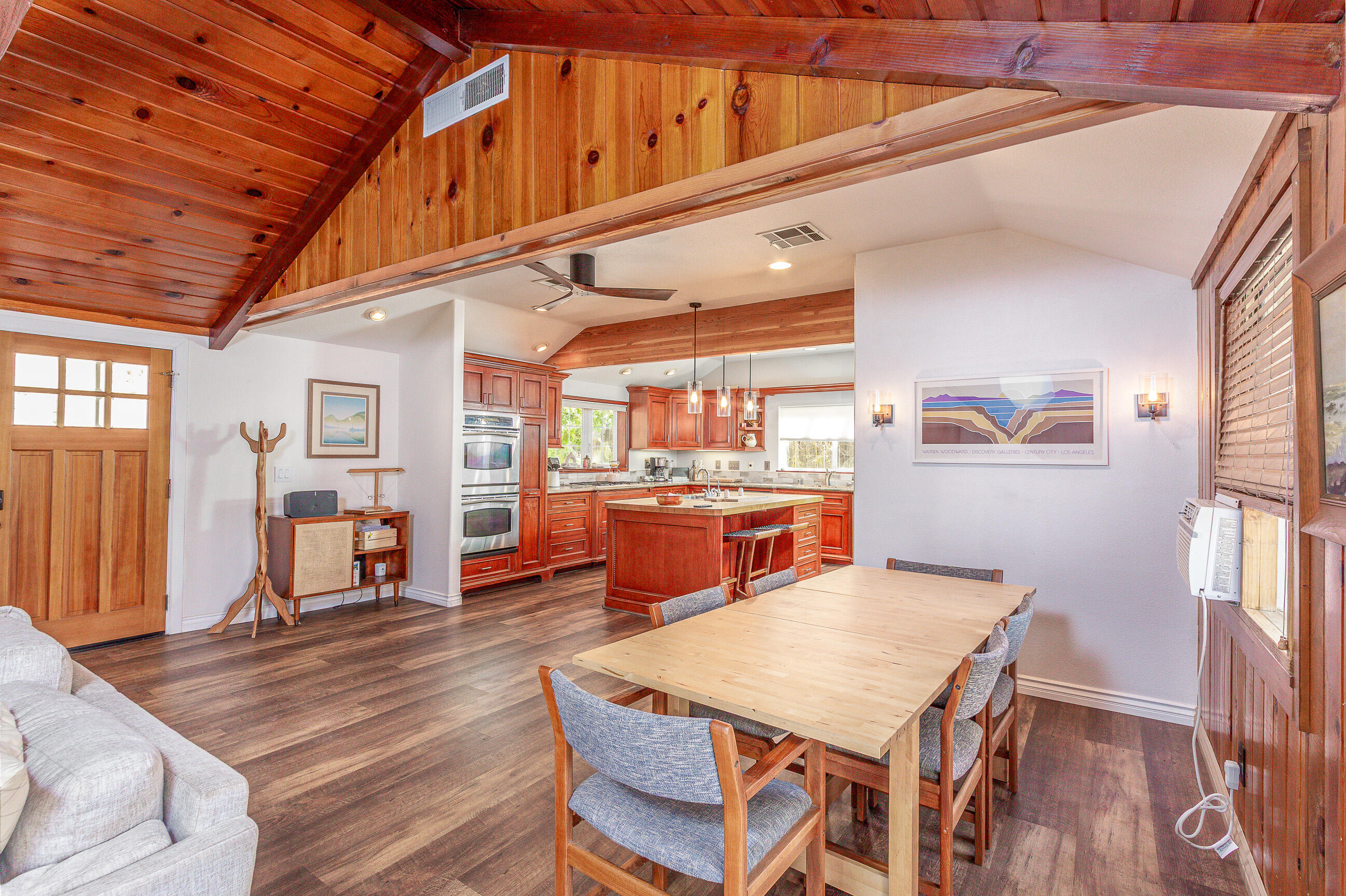 44268 Kaweah River Dr, Three Rivers, CA 93271