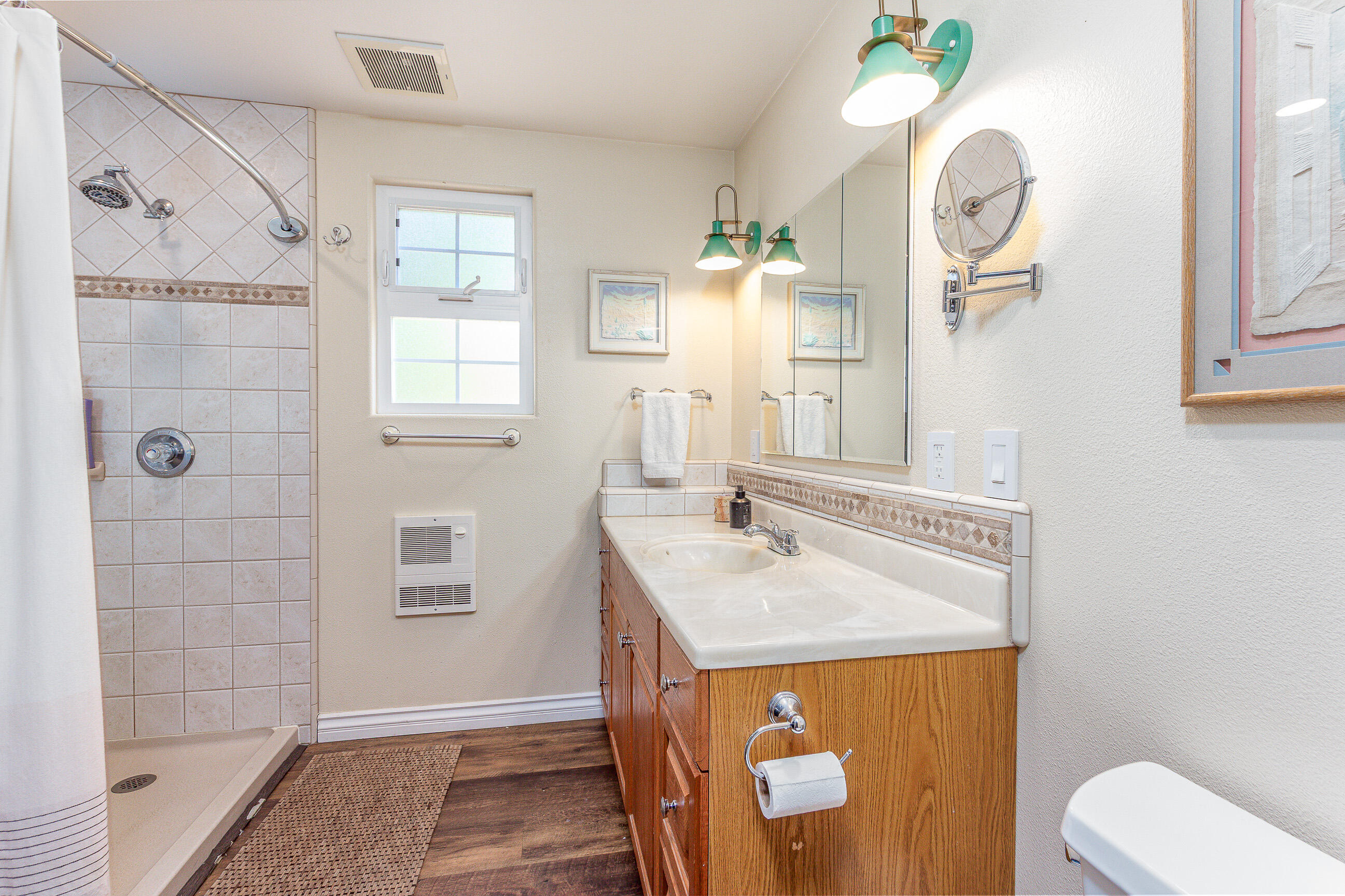 44268 Kaweah River Dr, Three Rivers, CA 93271