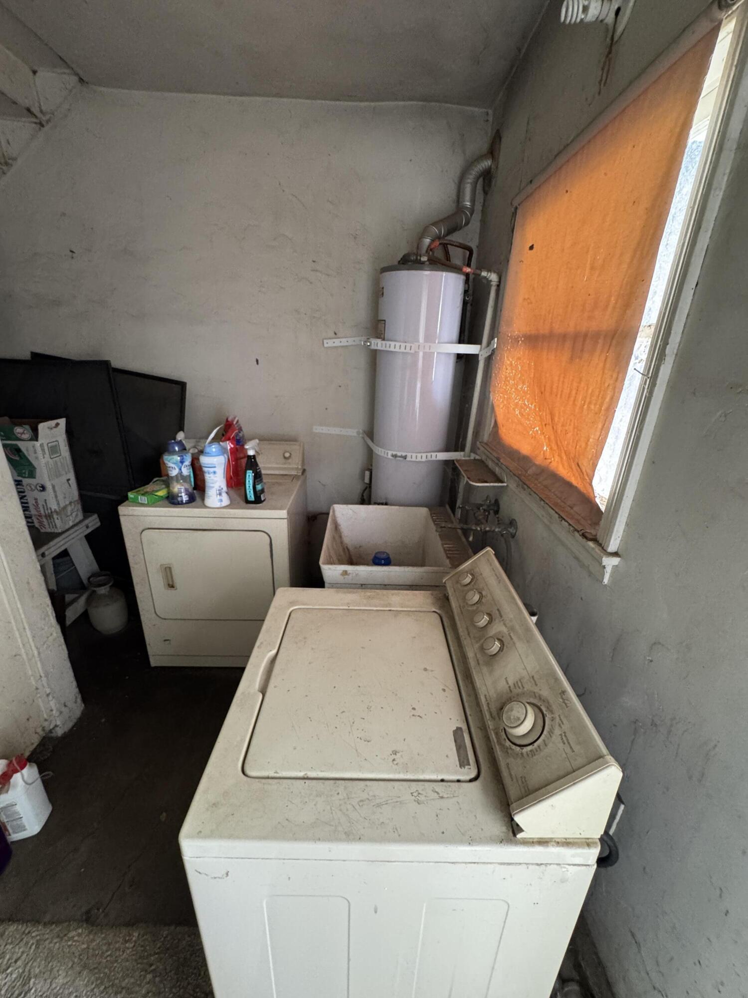 340 N N St, Tulare, CA 93274