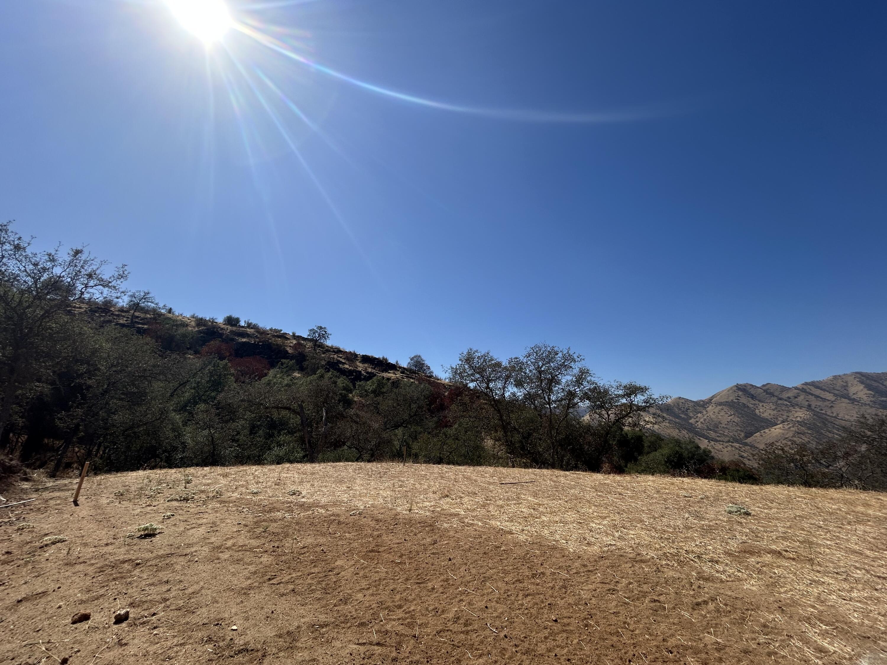 42367 Corral Dr, Three Rivers, CA 93271
