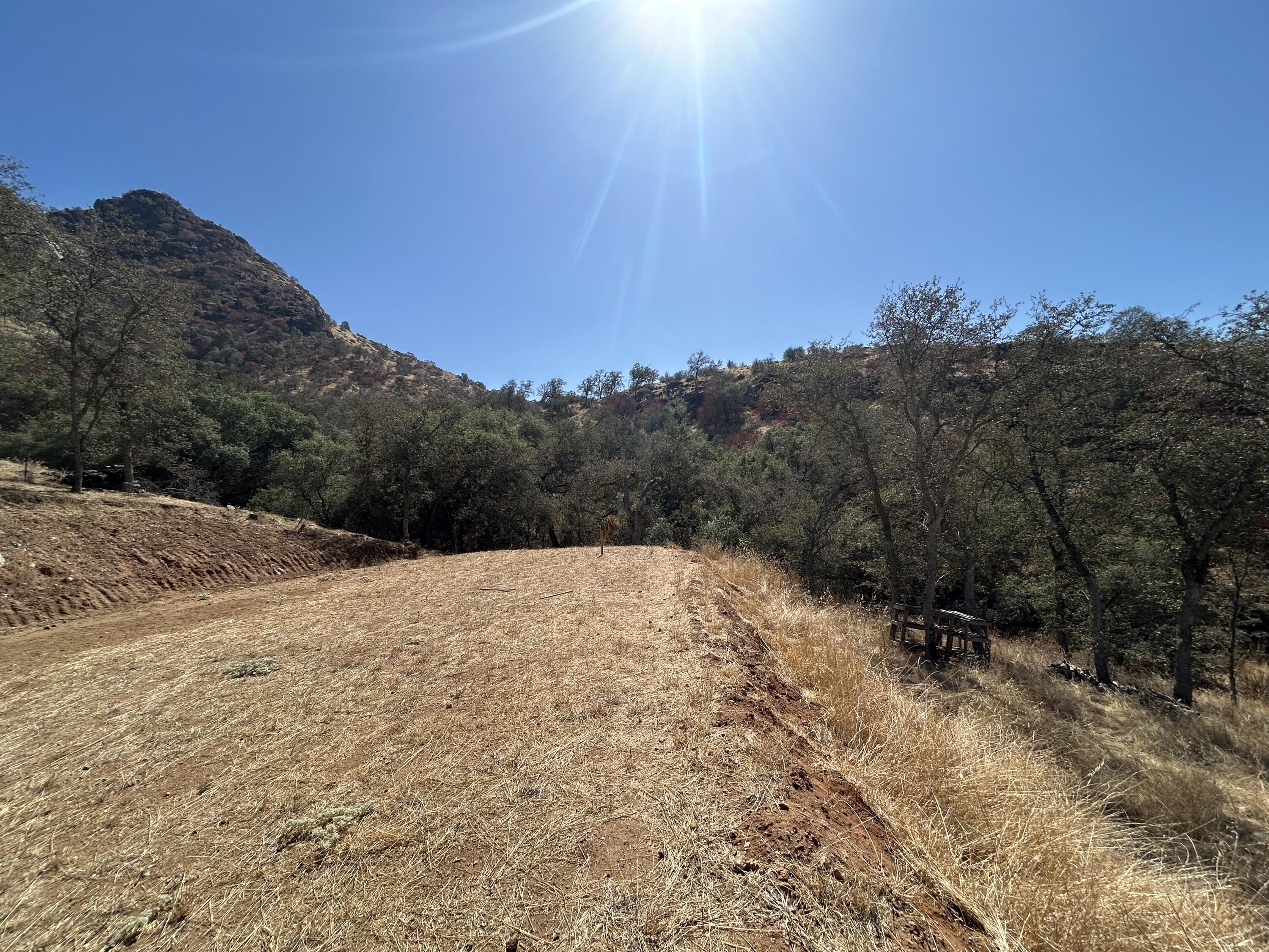 42367 Corral Dr, Three Rivers, CA 93271