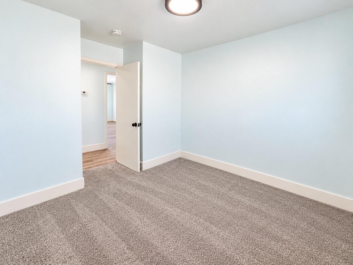 3856 N Hacienda Dr, Fresno, CA 93705