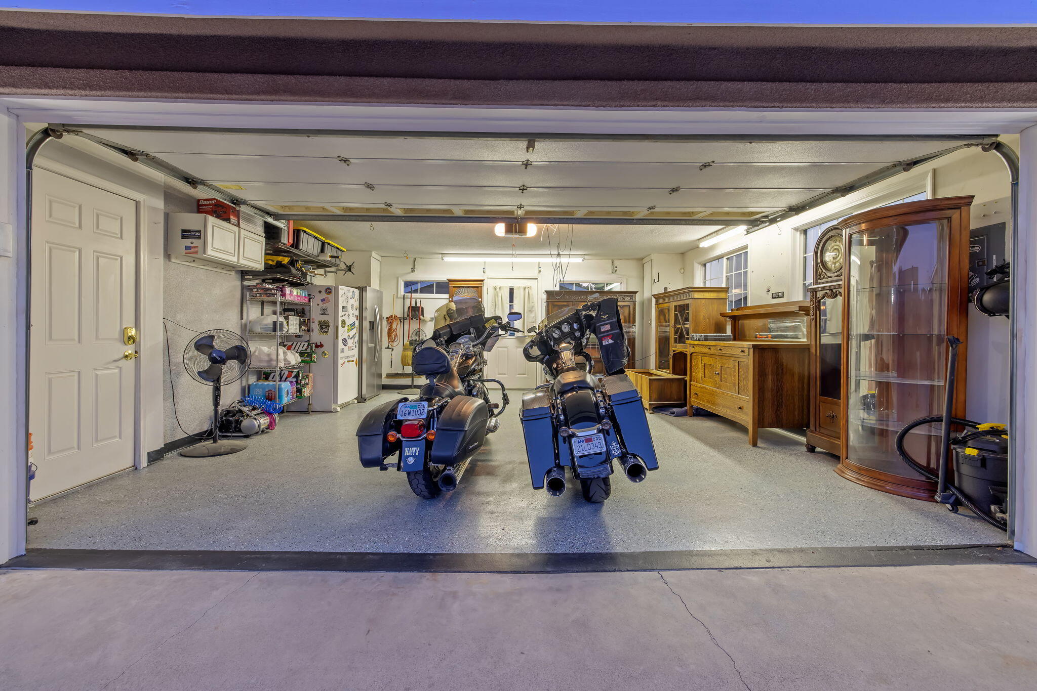 445 Mike Ct, Lemoore, CA 93245