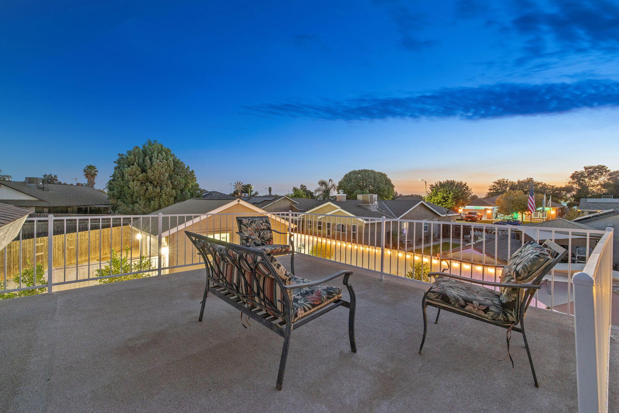 445 Mike Ct, Lemoore, CA 93245