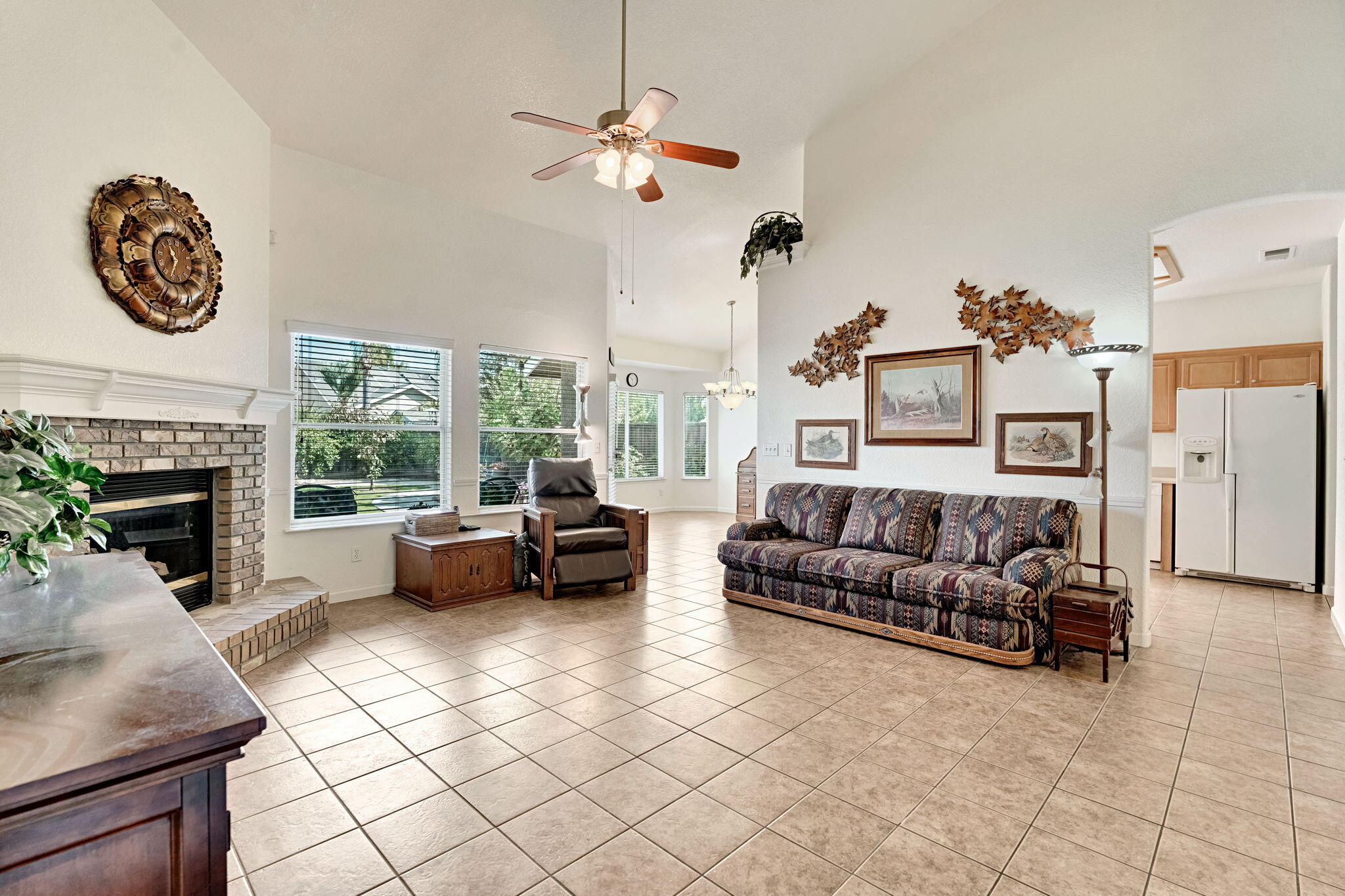 5018 W Modoc, Visalia, CA 93291