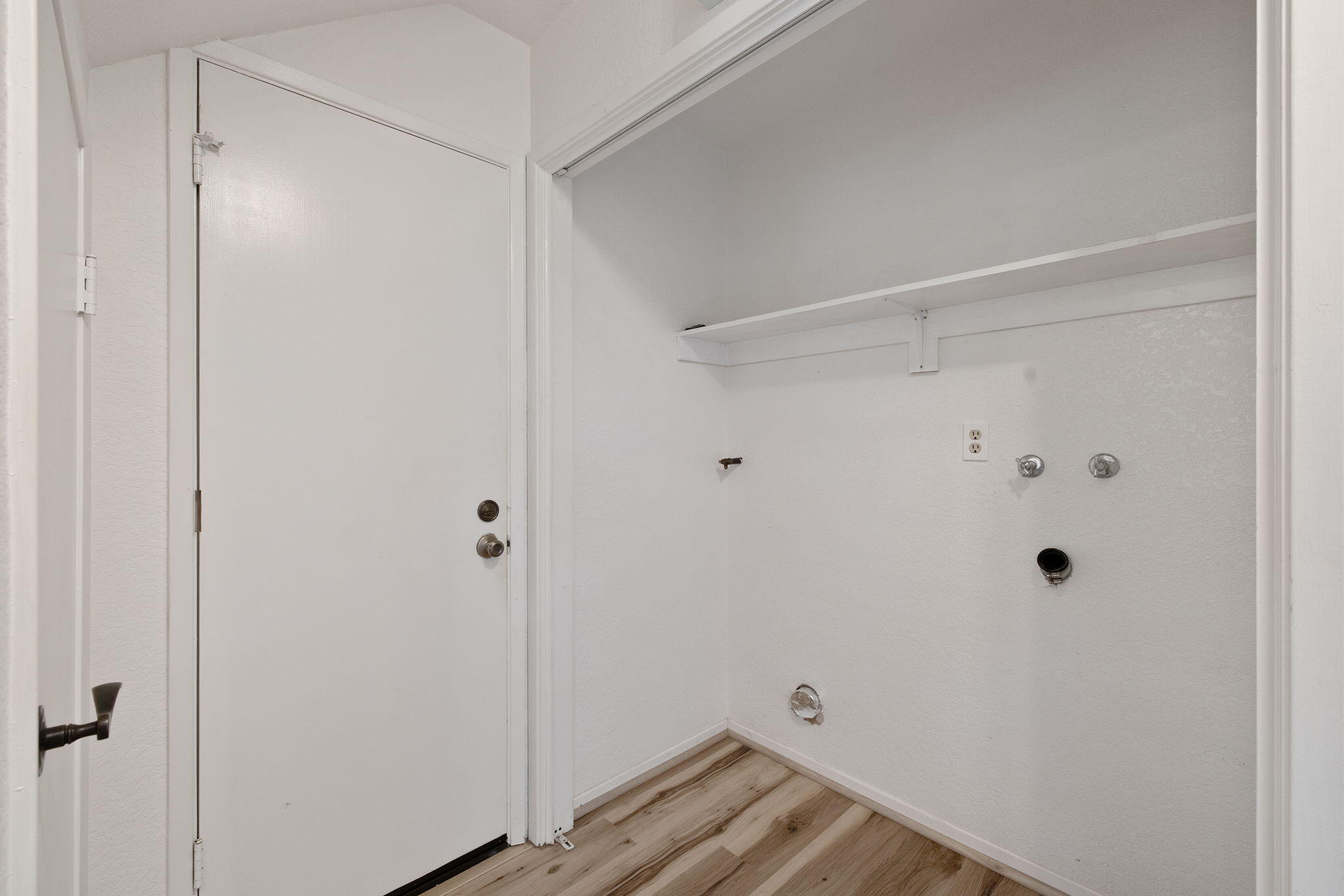 1875 Chester Ln, Cambria, CA 93428