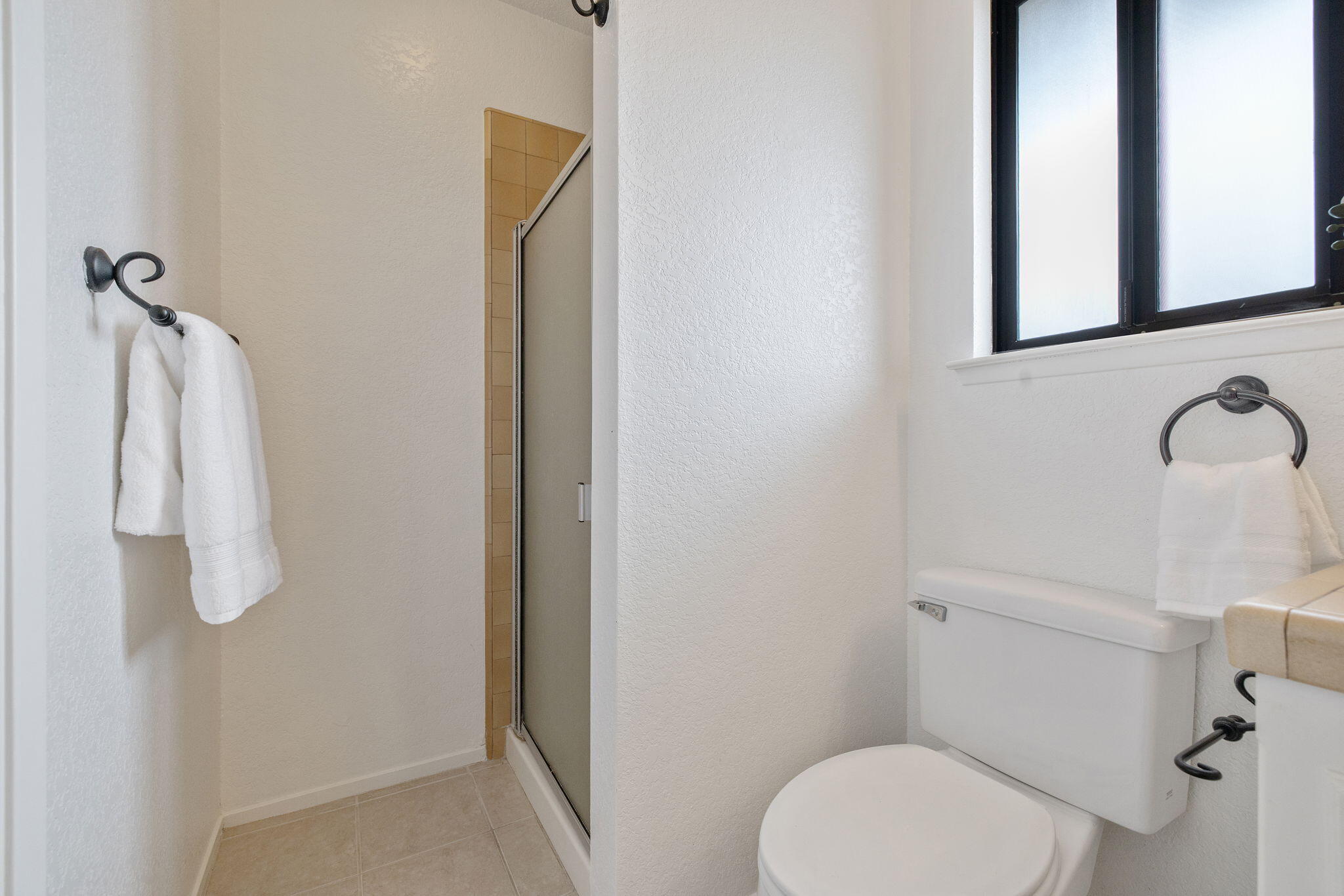 1875 Chester Ln, Cambria, CA 93428