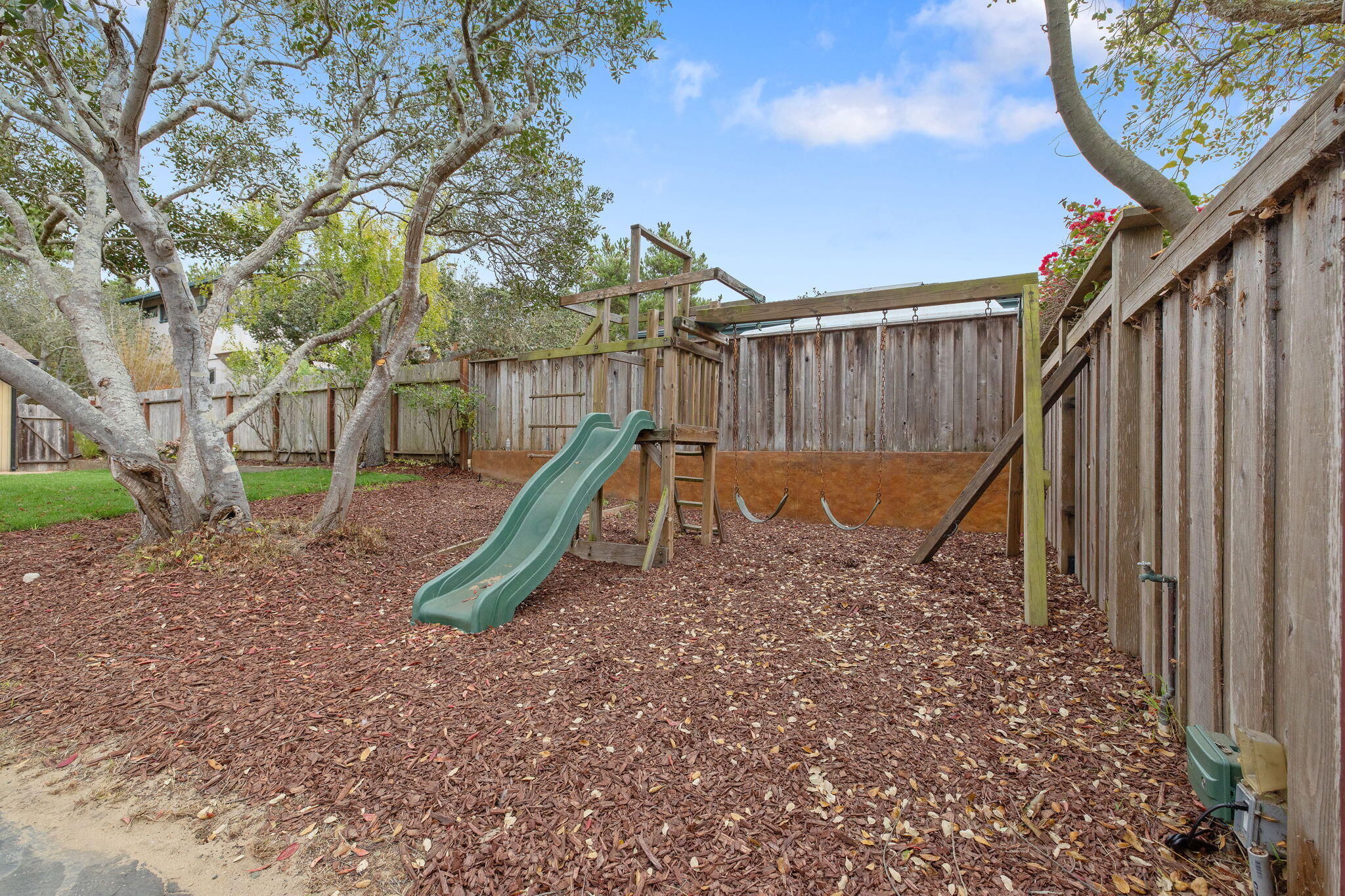 1875 Chester Ln, Cambria, CA 93428