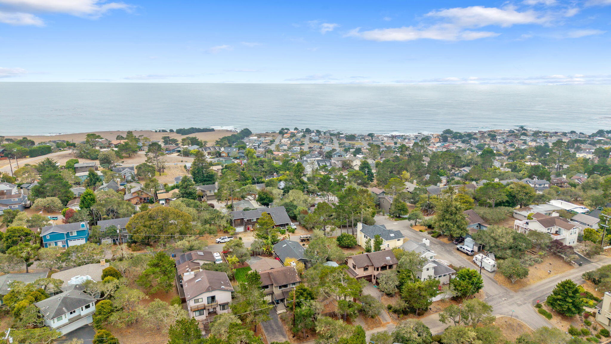 1875 Chester Ln, Cambria, CA 93428
