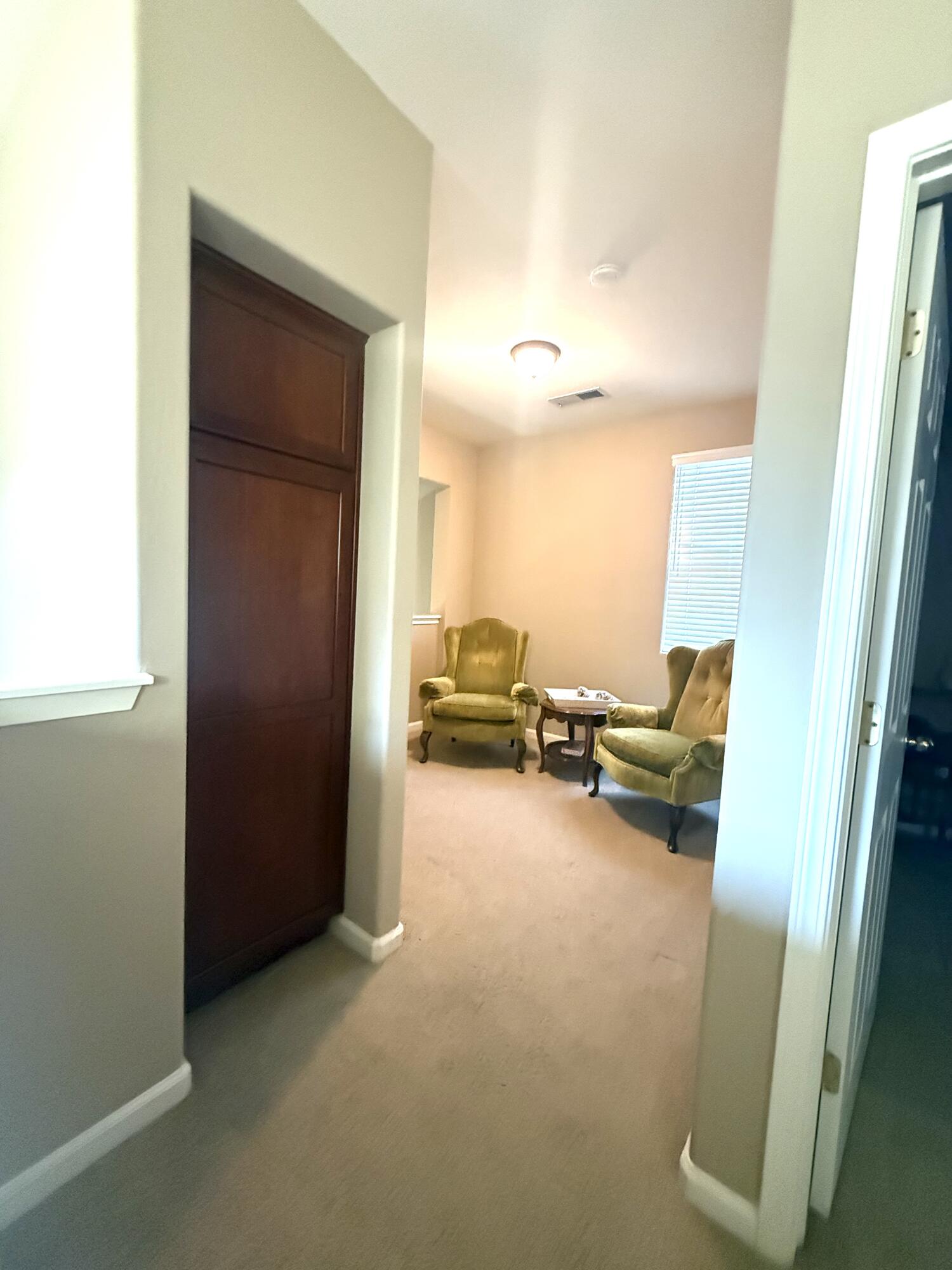 1421 N Cortona Ct, Visalia, CA 93291