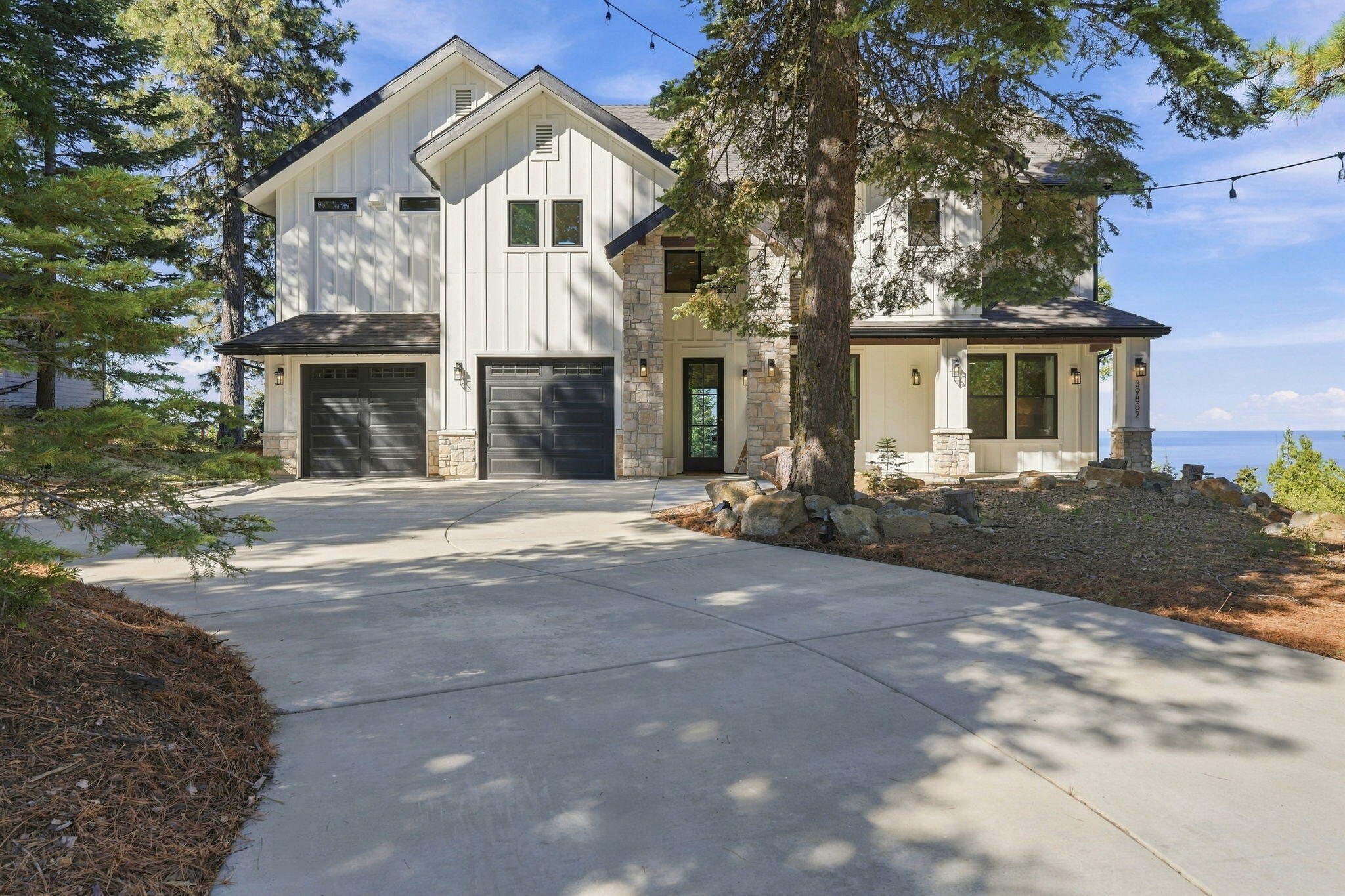 39852 Mountain Heather Ln, Shaver Lake, CA 93664