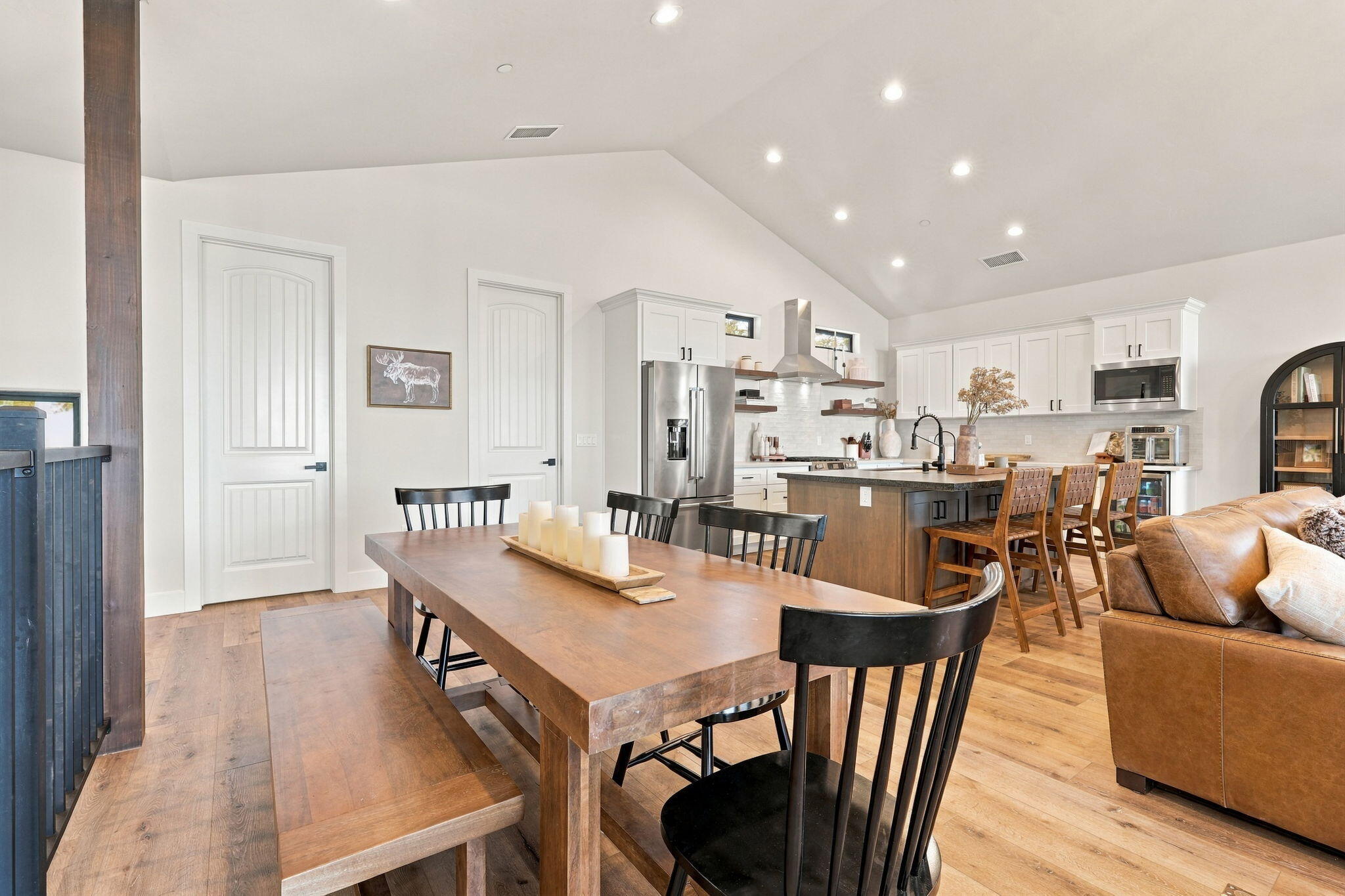 39852 Mountain Heather Ln, Shaver Lake, CA 93664