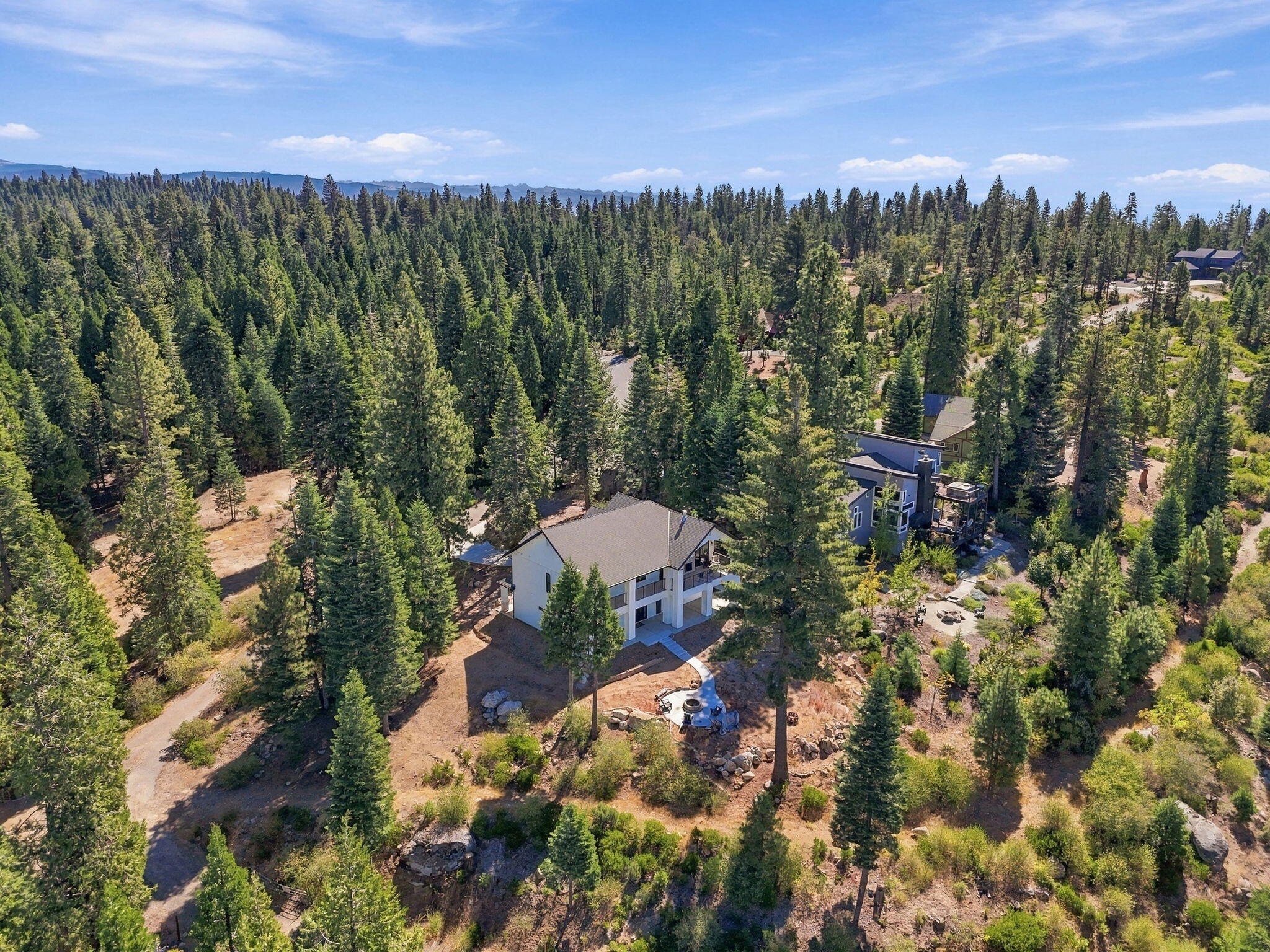39852 Mountain Heather Ln, Shaver Lake, CA 93664