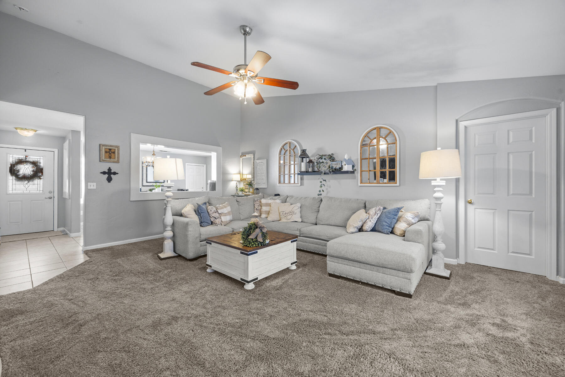 1306 River Springs Dr, Porterville, CA 93257