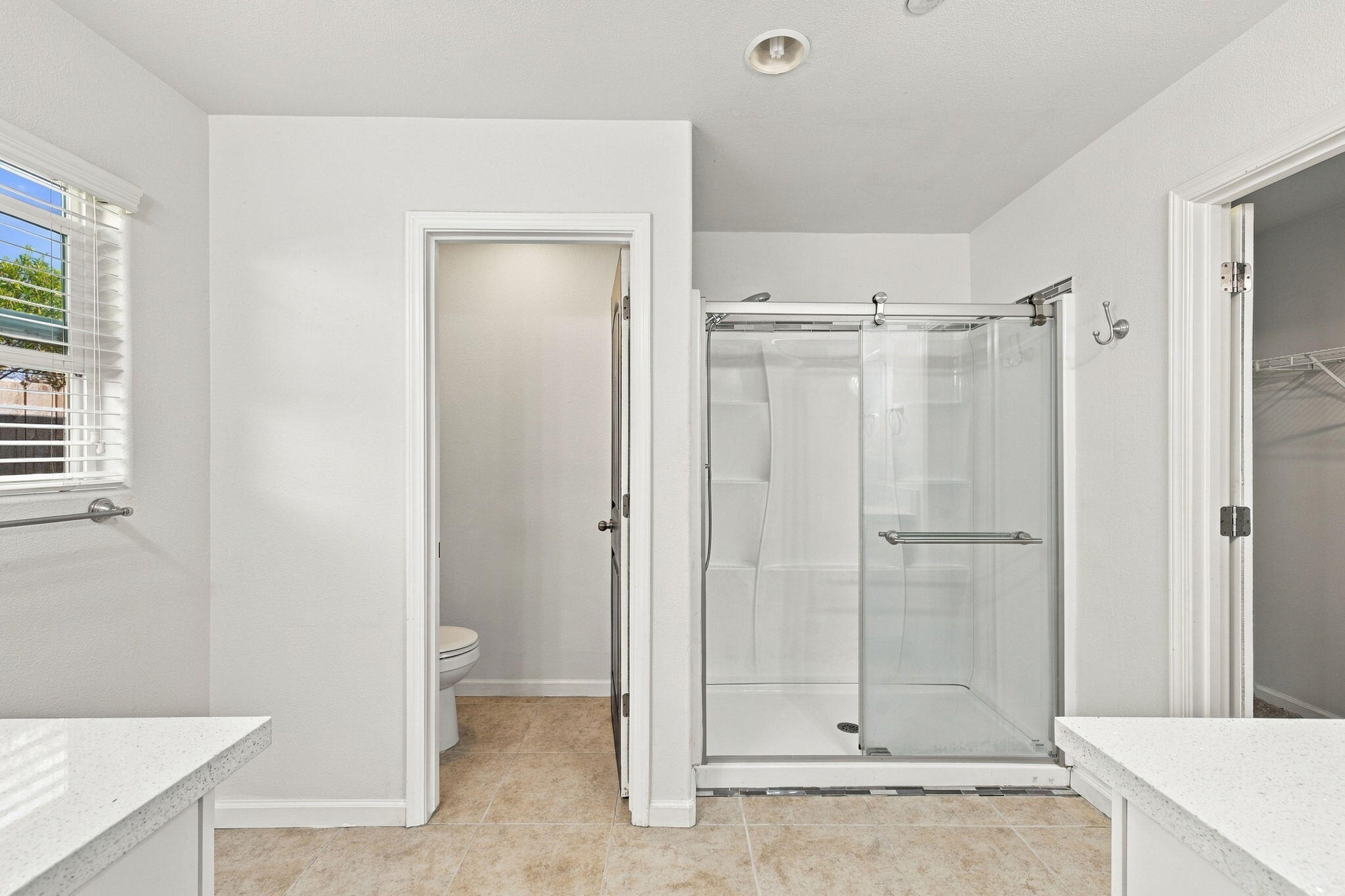 3068 S Foster Ct, Tulare, CA 93274