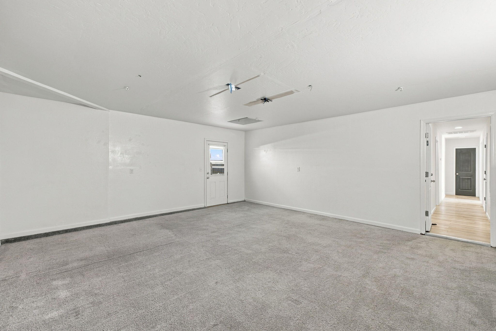 3068 S Foster Ct, Tulare, CA 93274
