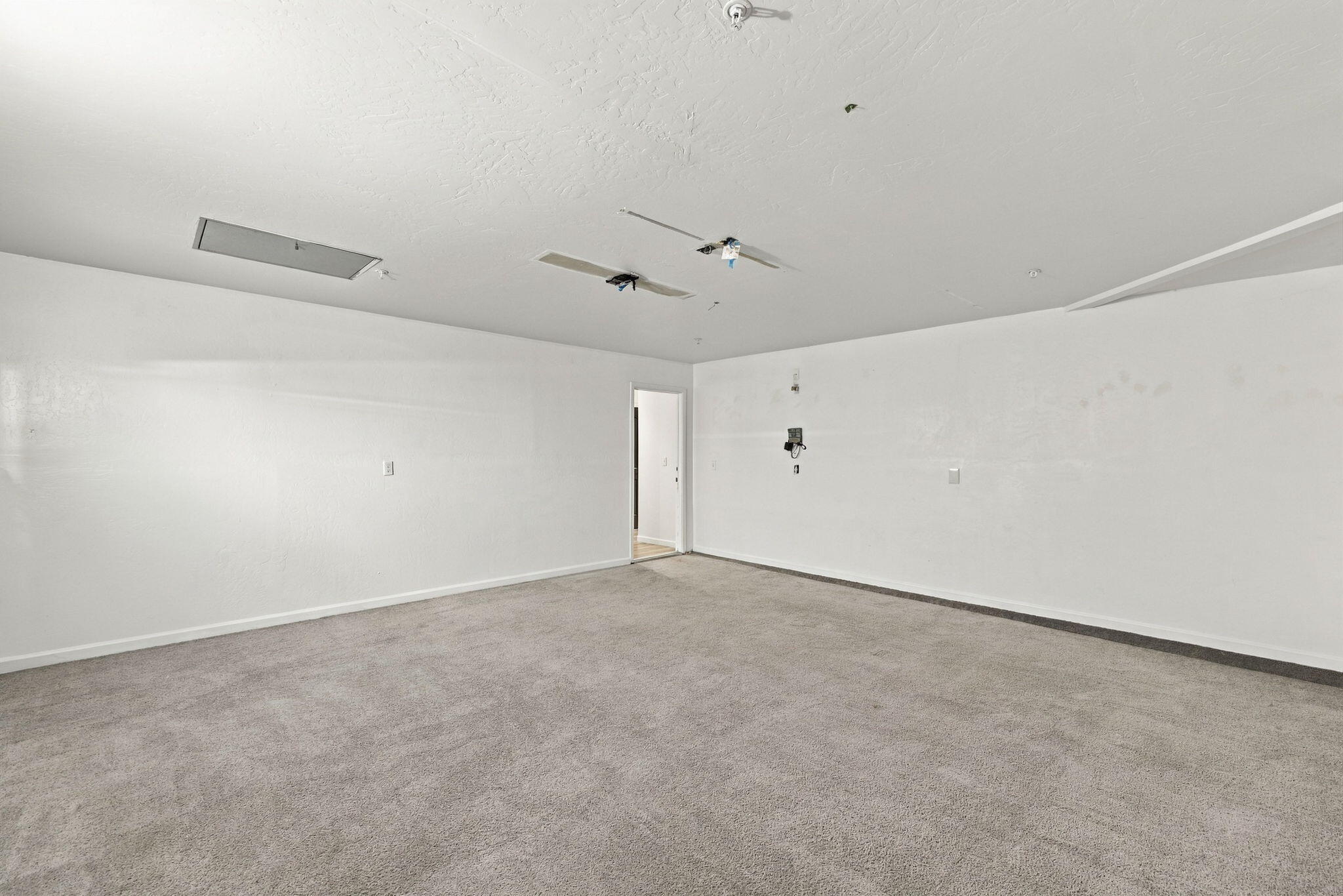 3068 S Foster Ct, Tulare, CA 93274