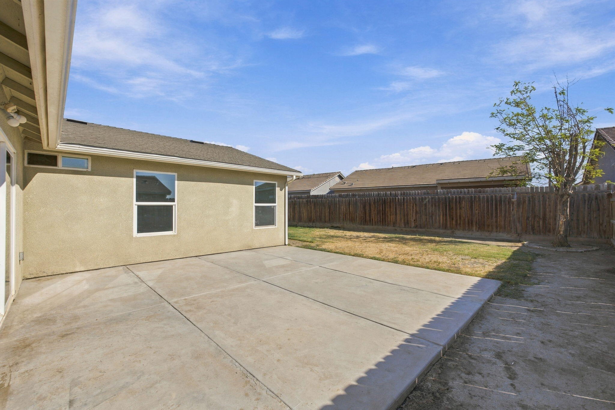 3068 S Foster Ct, Tulare, CA 93274