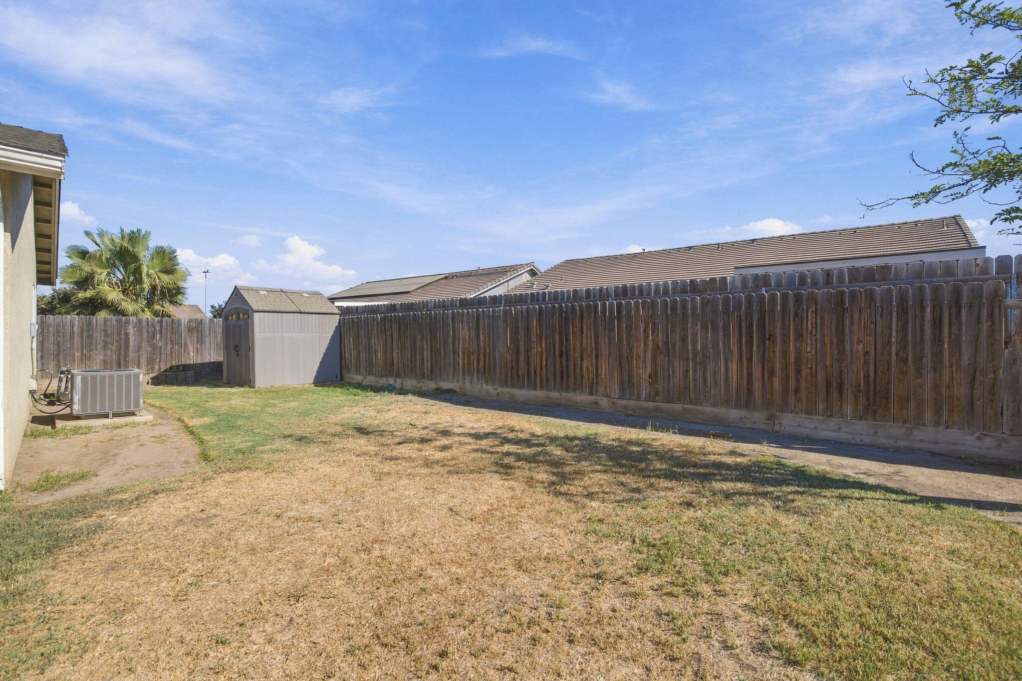 3068 S Foster Ct, Tulare, CA 93274