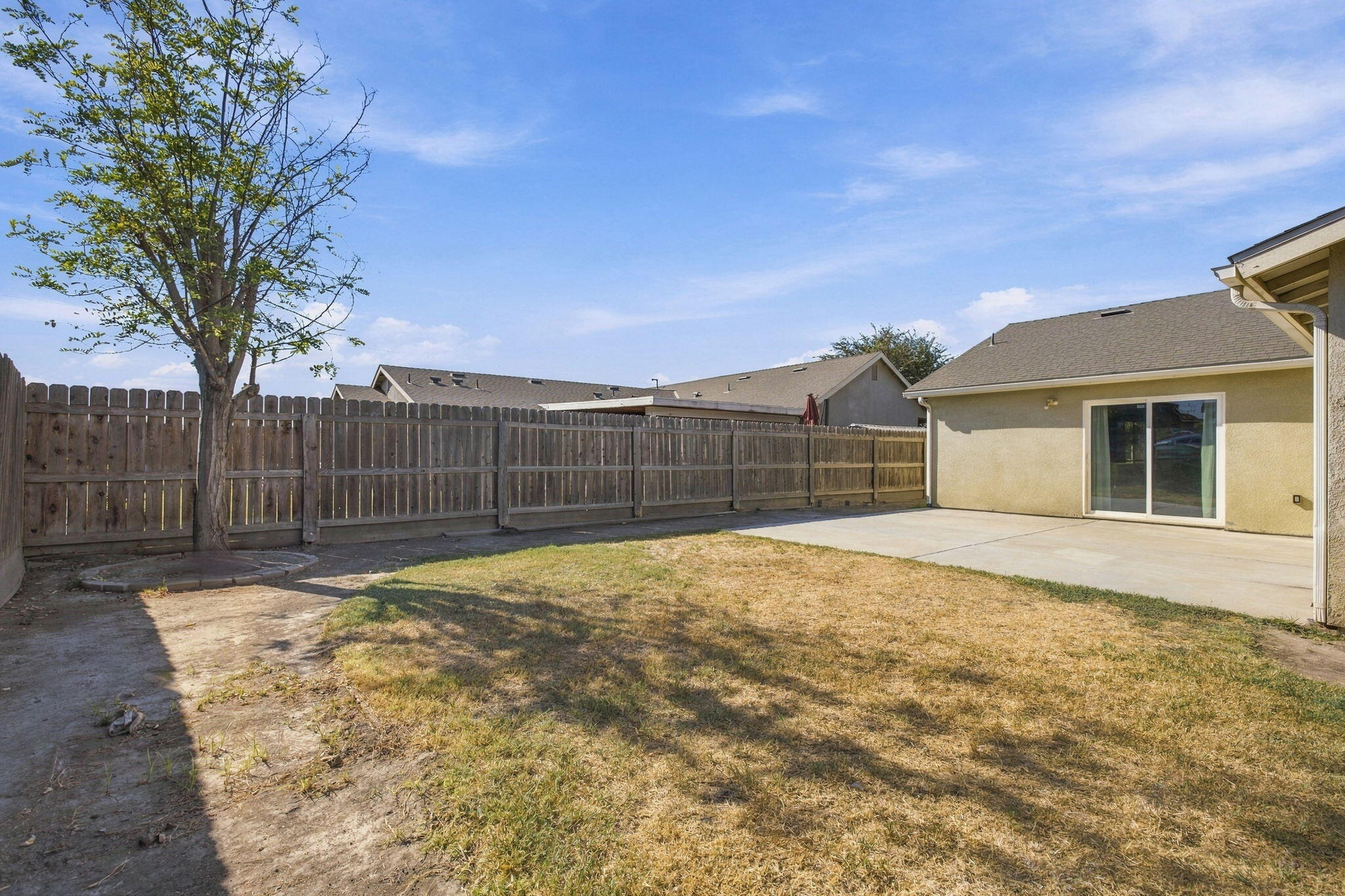 3068 S Foster Ct, Tulare, CA 93274