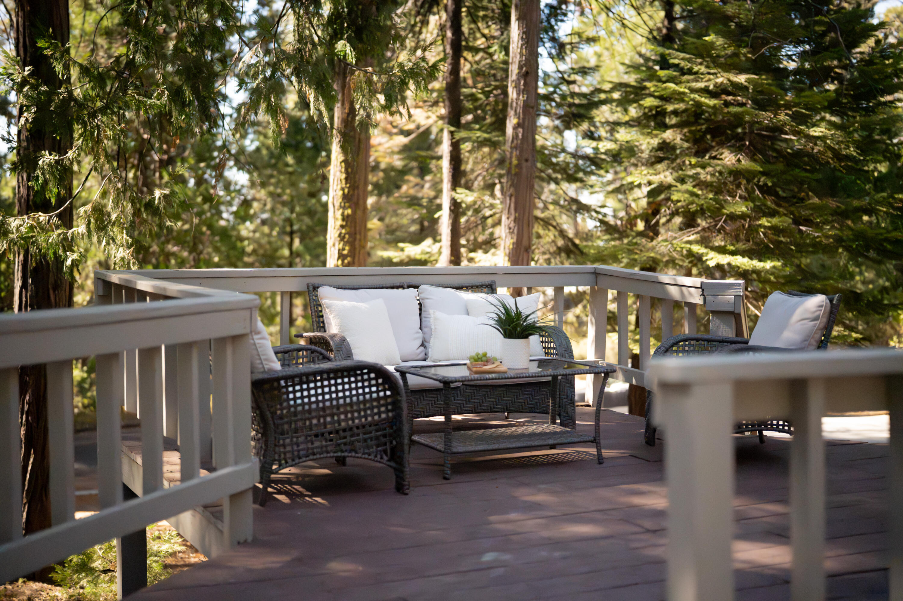 39411 Pond Ln, Shaver Lake, CA 93664
