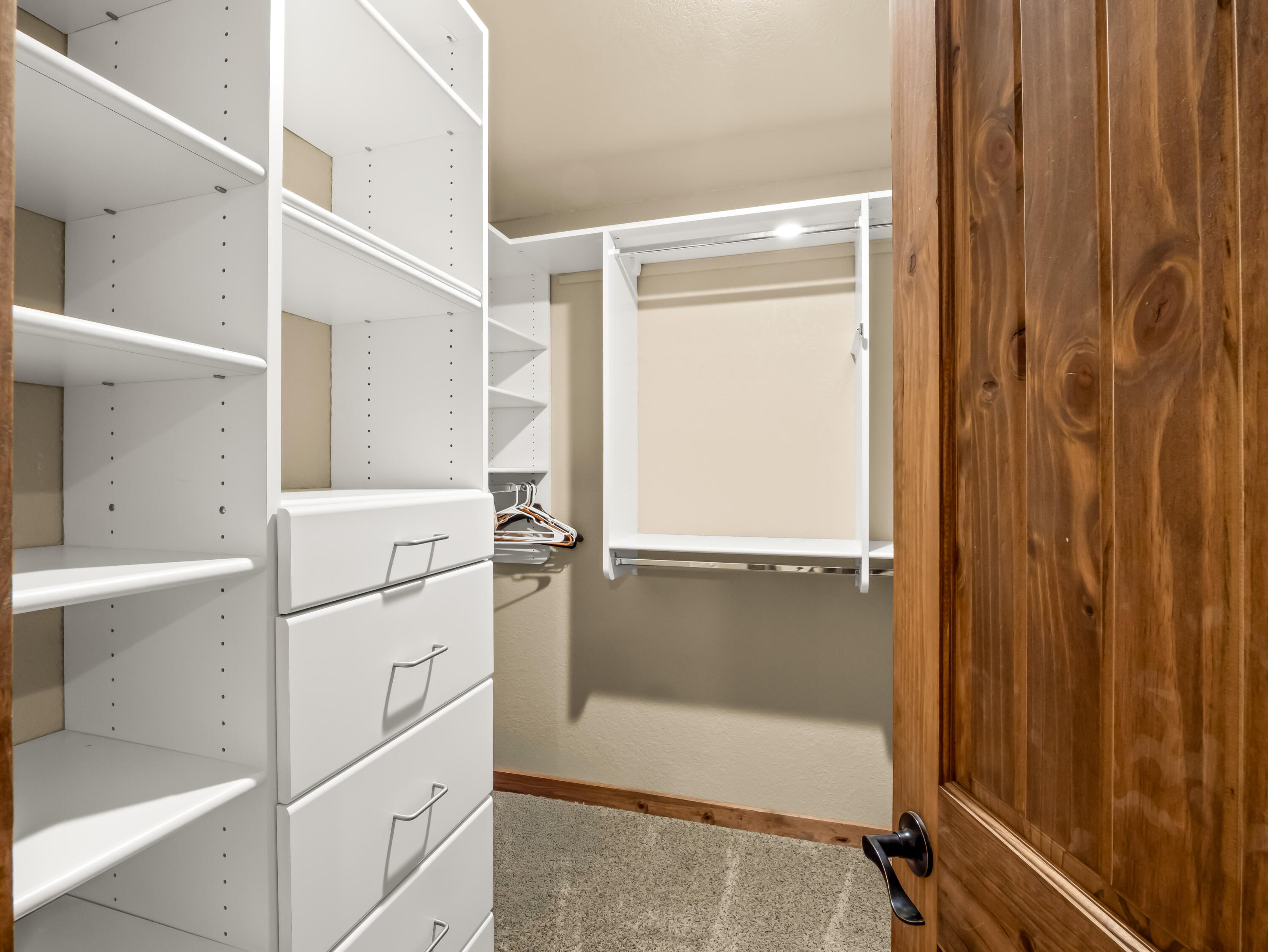 39411 Pond Ln, Shaver Lake, CA 93664