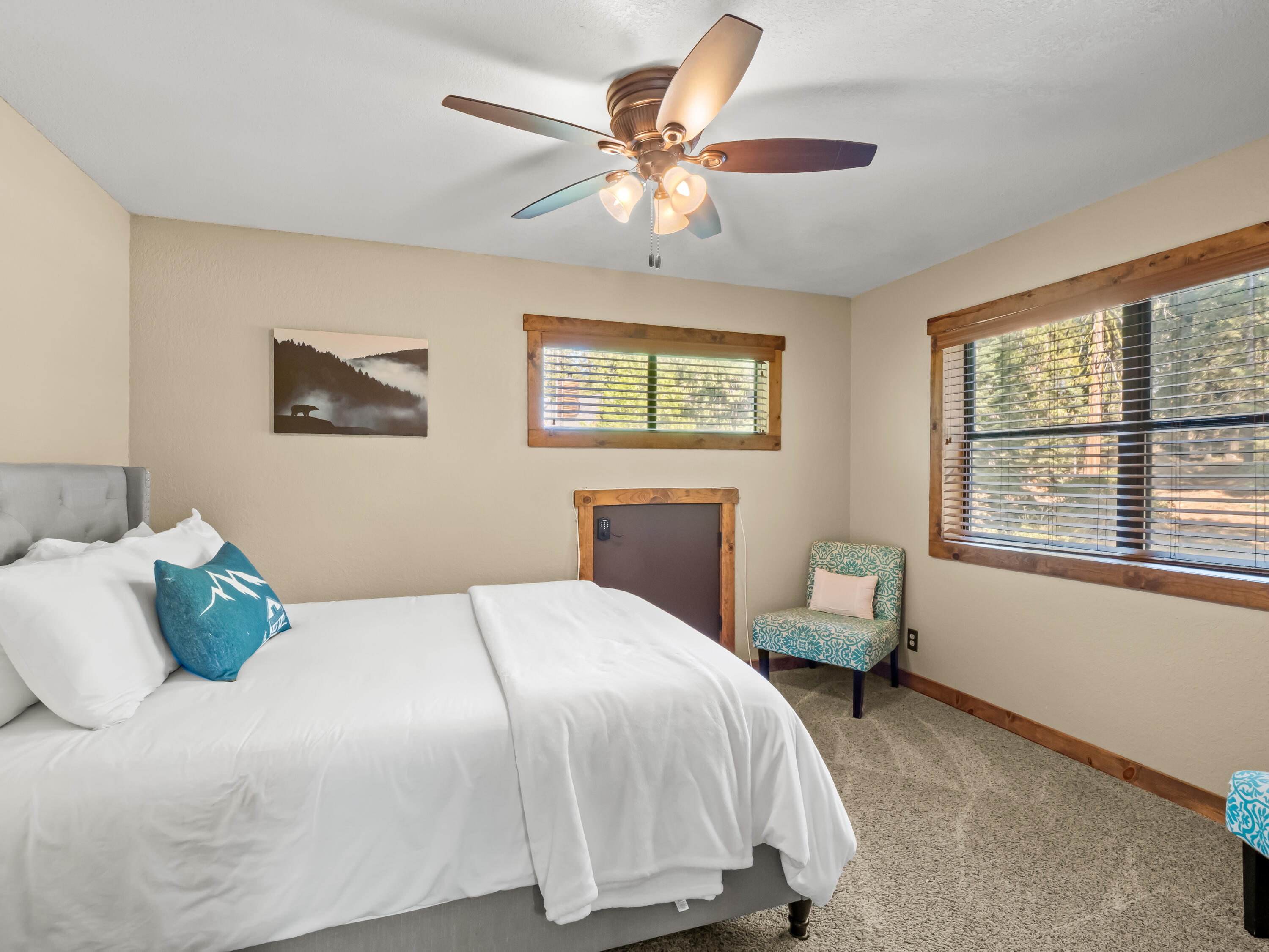 39411 Pond Ln, Shaver Lake, CA 93664