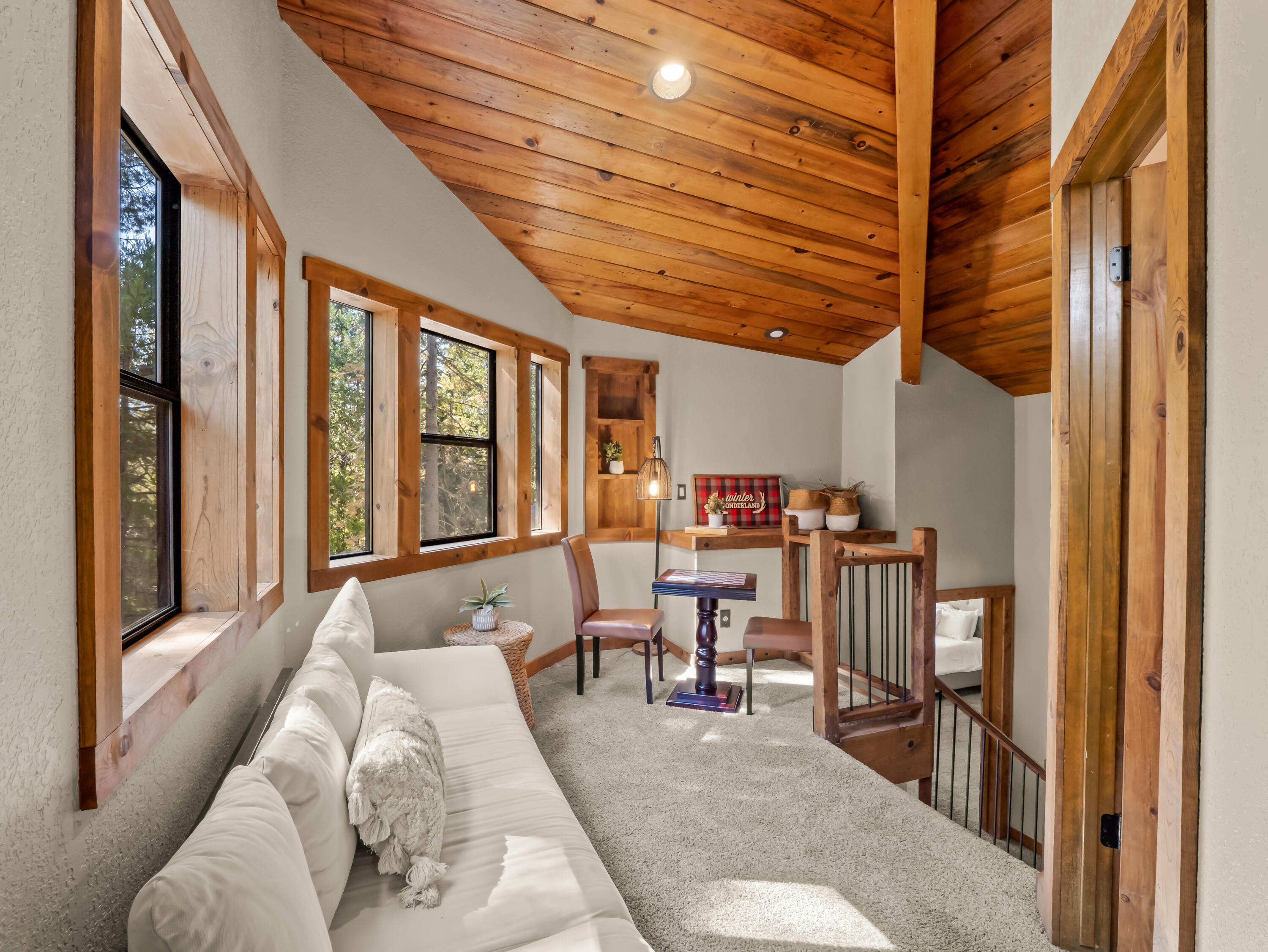 39411 Pond Ln, Shaver Lake, CA 93664