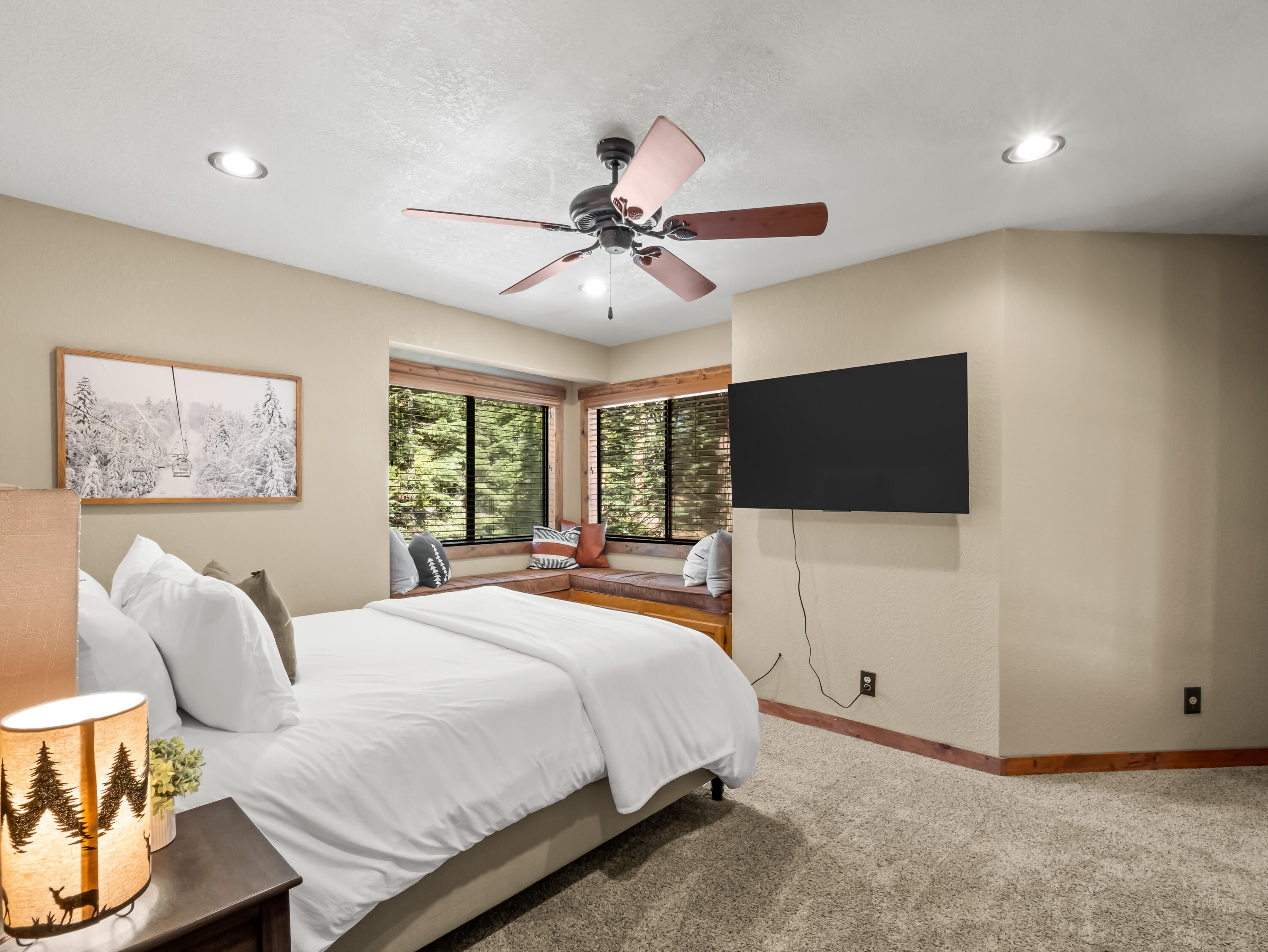 39411 Pond Ln, Shaver Lake, CA 93664