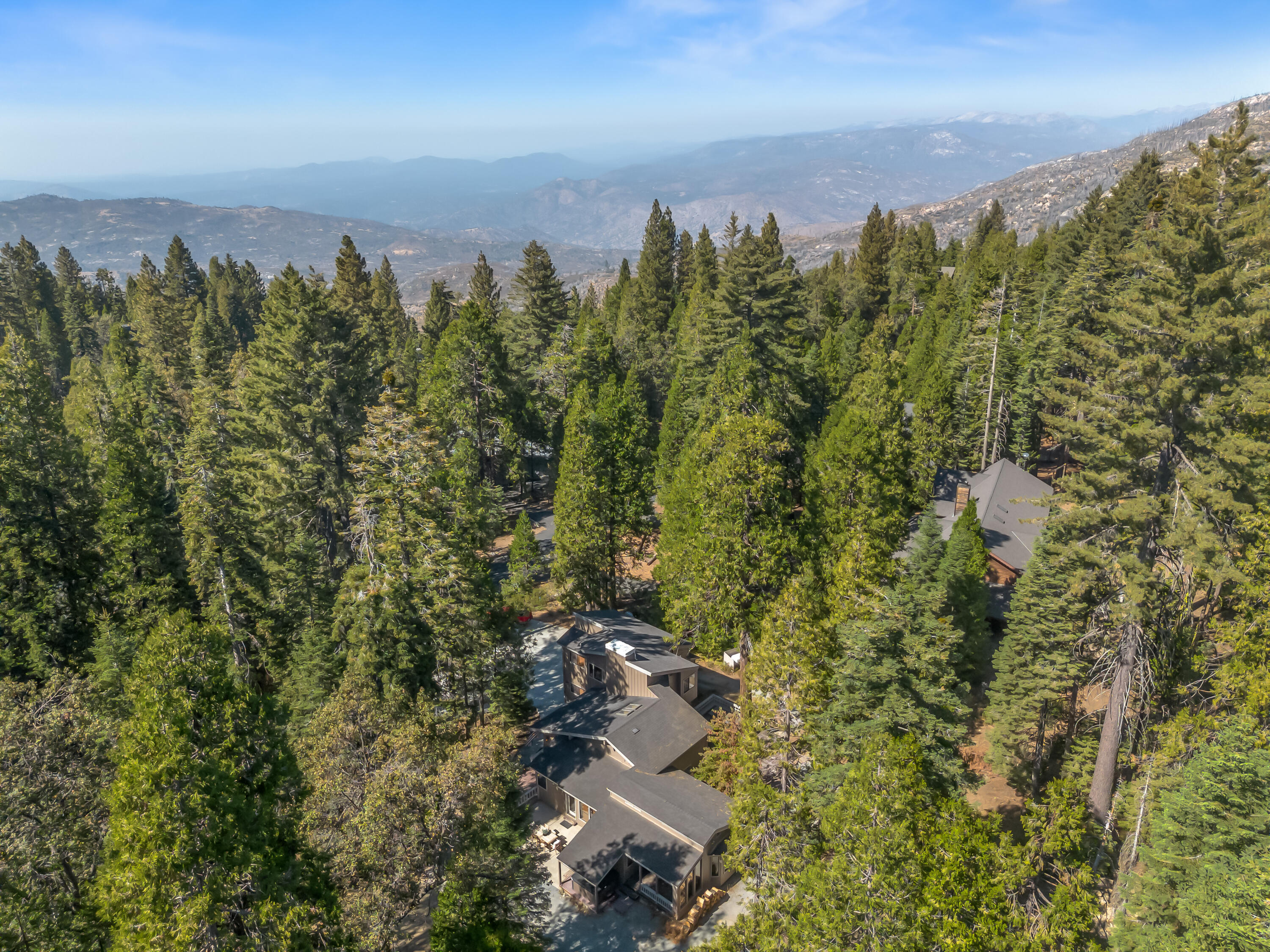 39411 Pond Ln, Shaver Lake, CA 93664