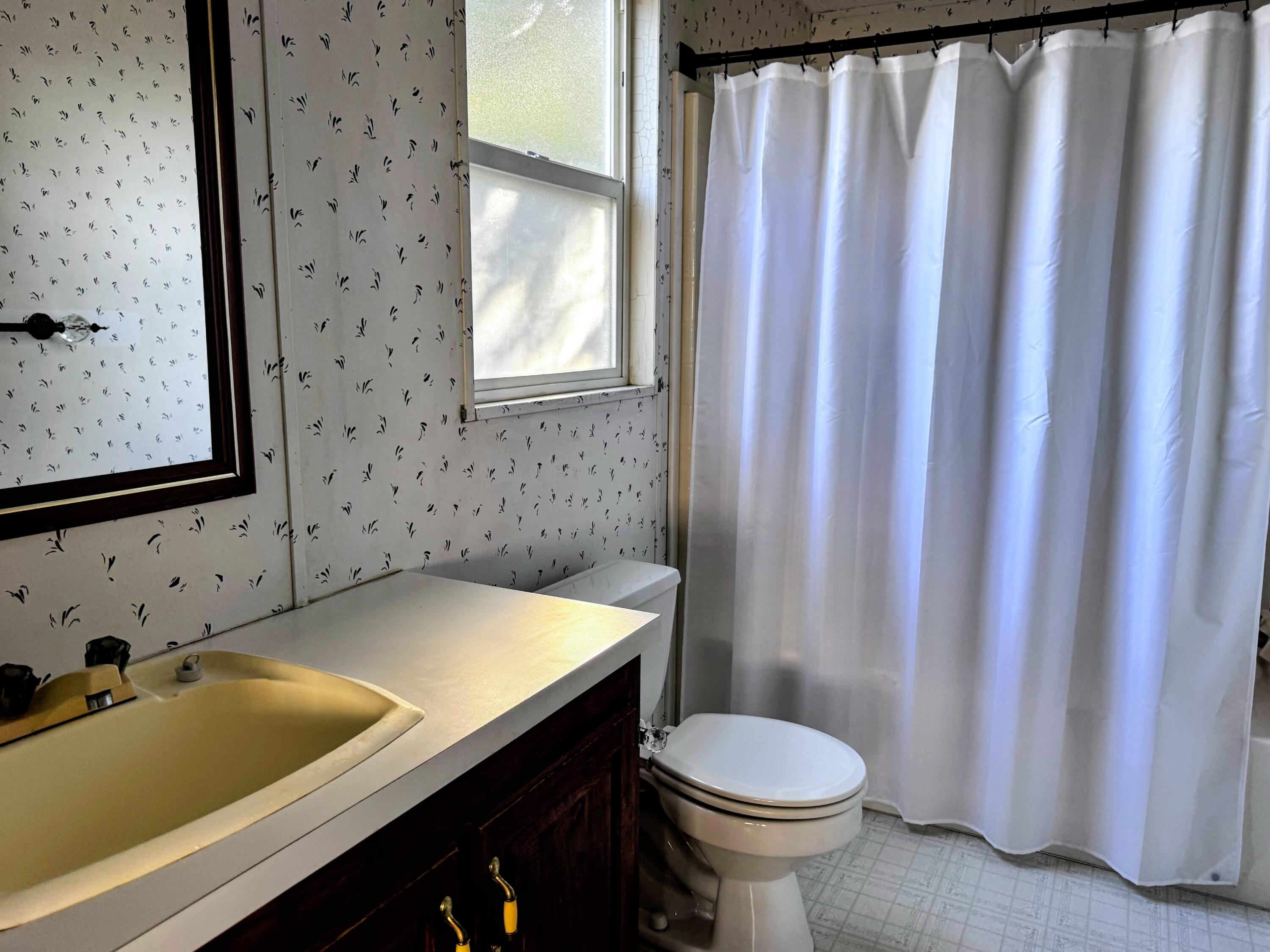 100 S Westwood St ###90, Porterville, CA 93257
