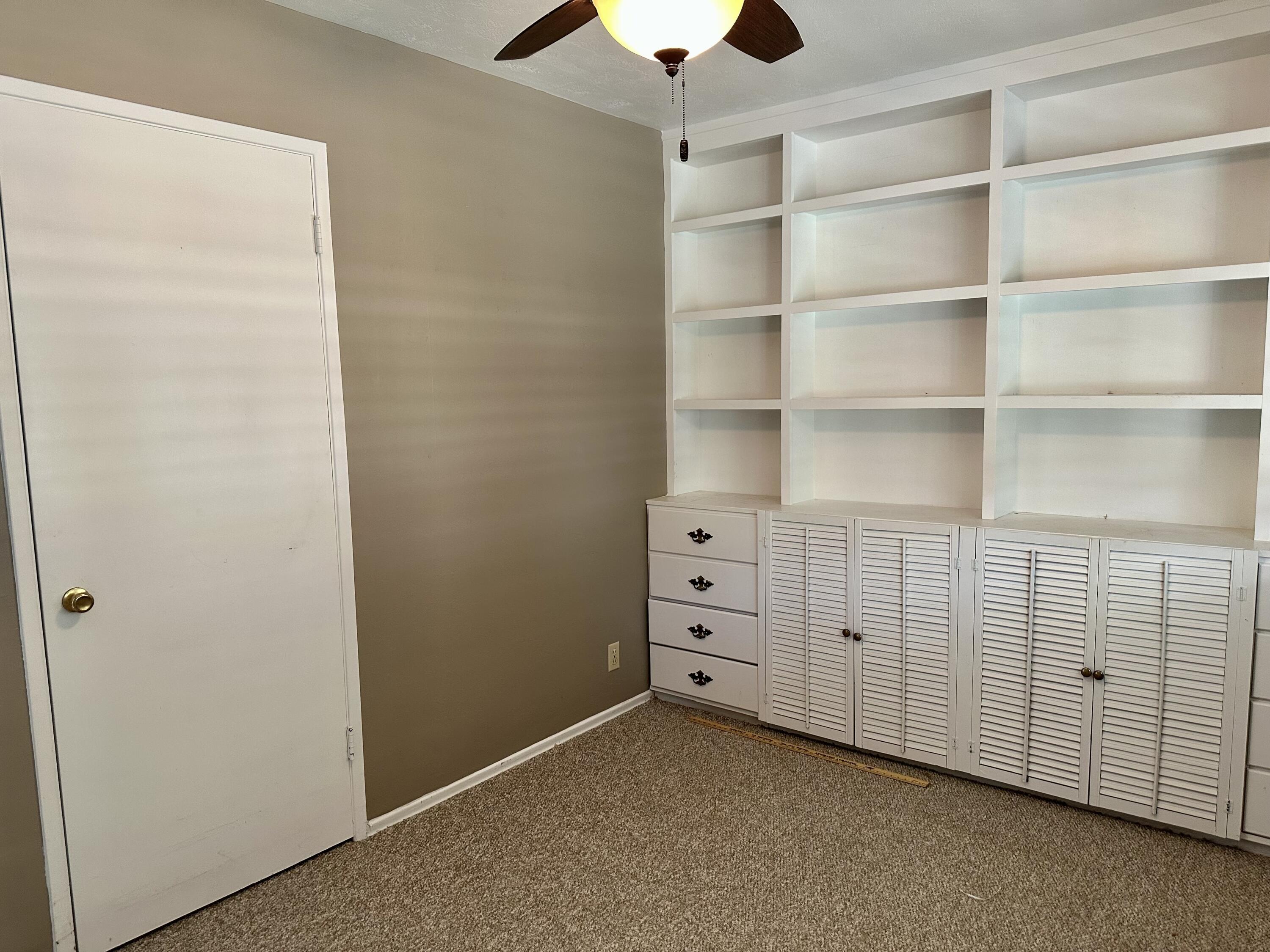 336 Lindale St #1, Porterville, CA 93257