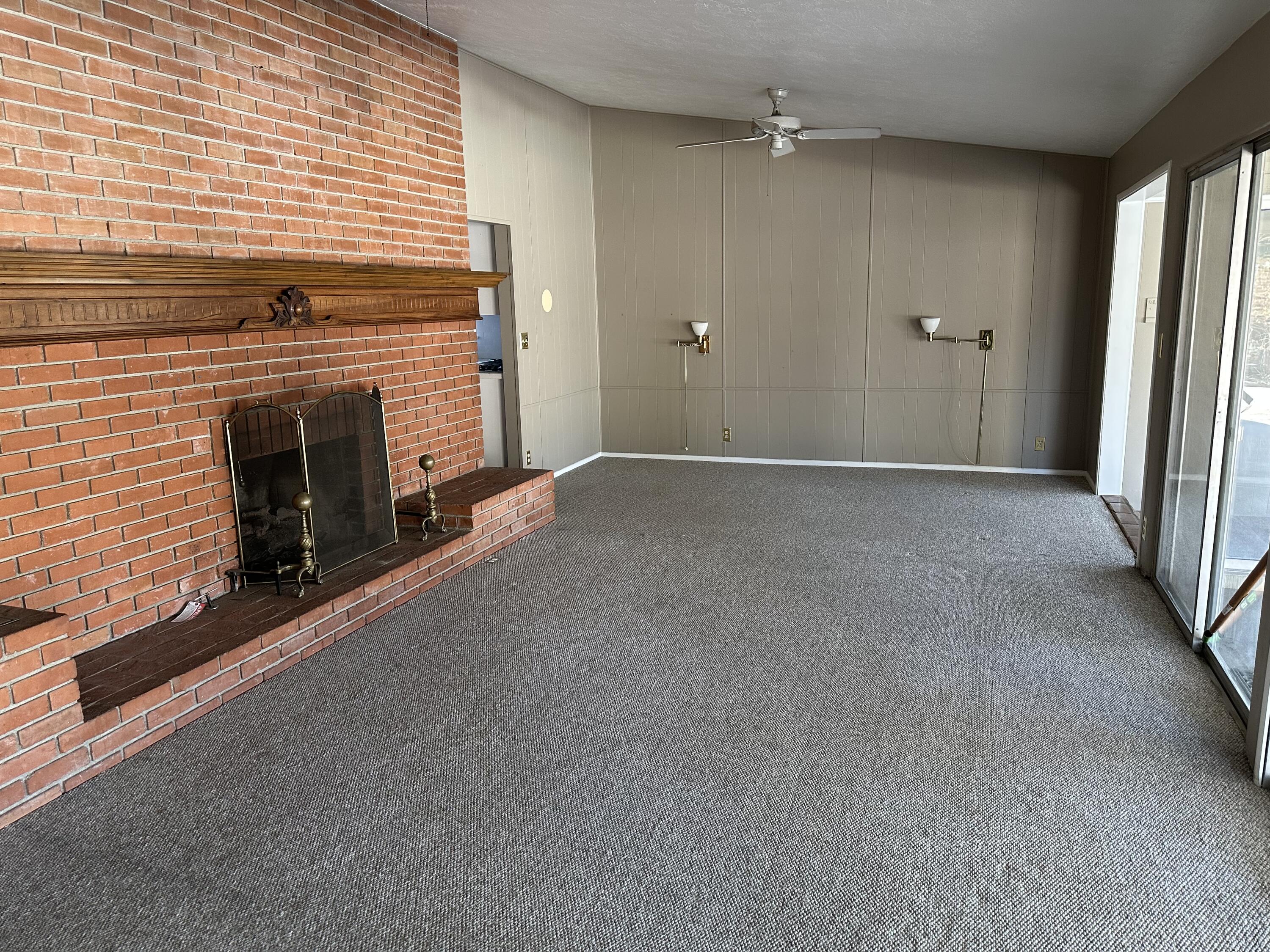 336 Lindale St #1, Porterville, CA 93257