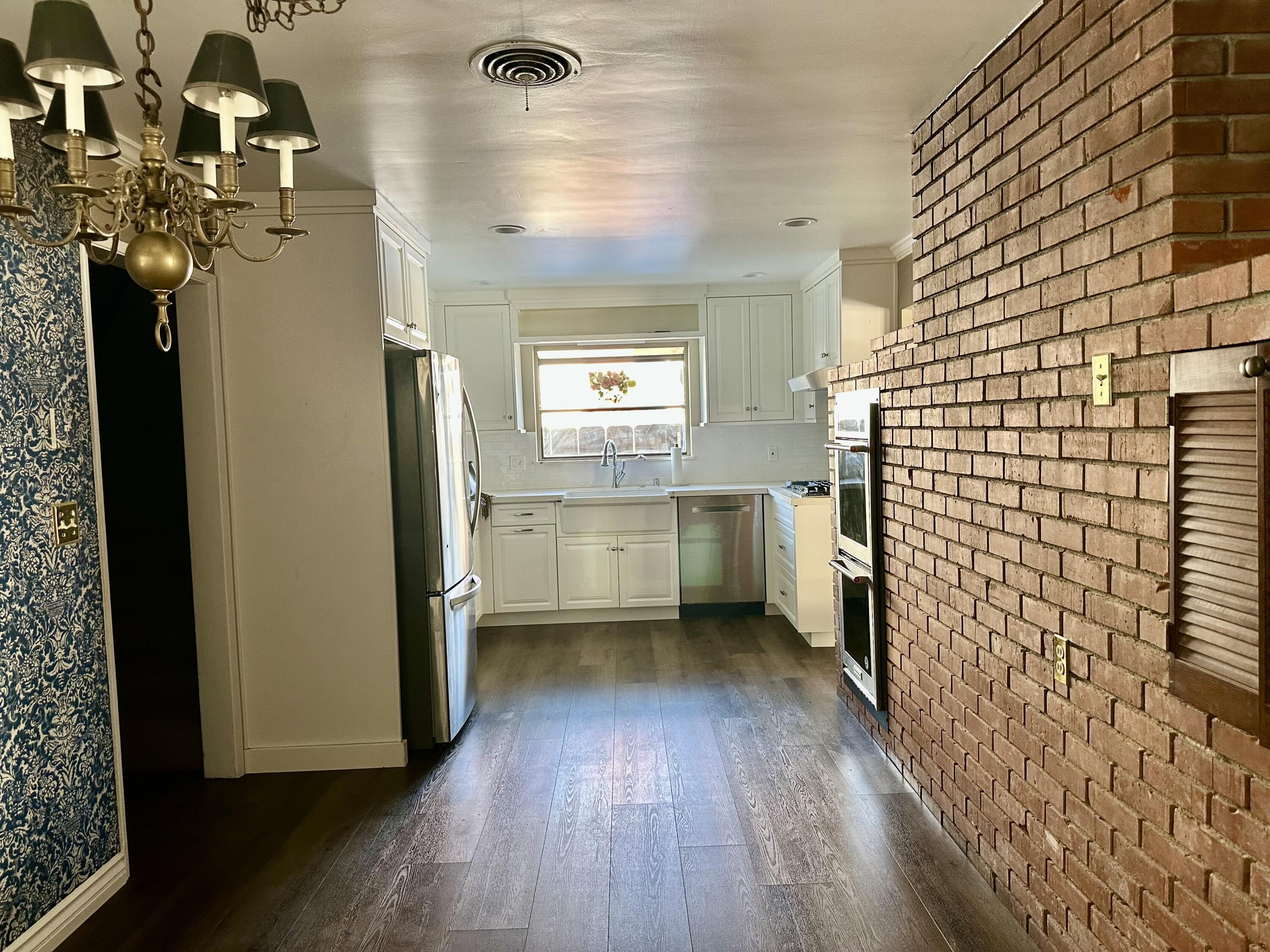 336 Lindale St #1, Porterville, CA 93257