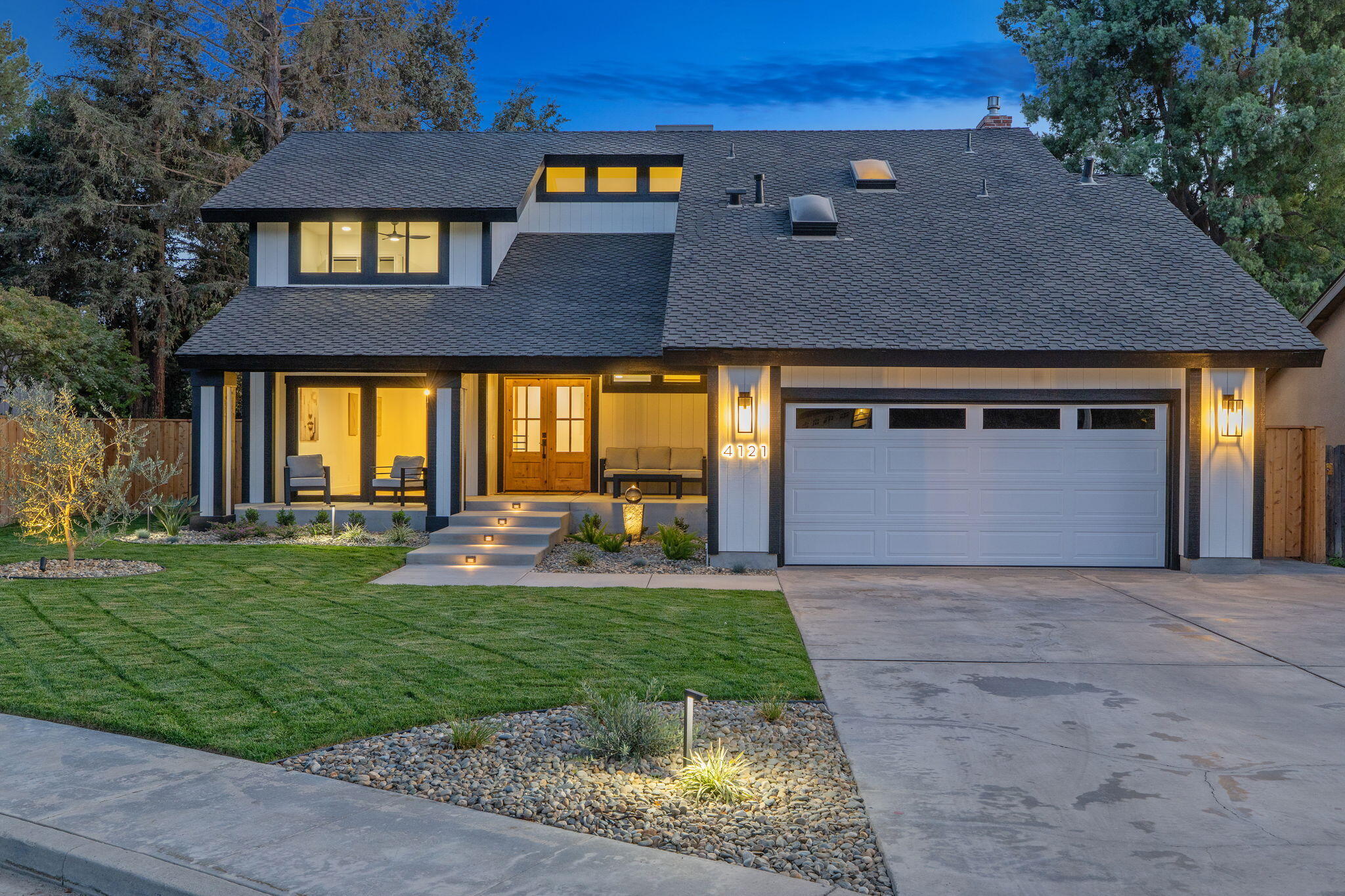 4121 W Grove Ct, Visalia, CA 93291
