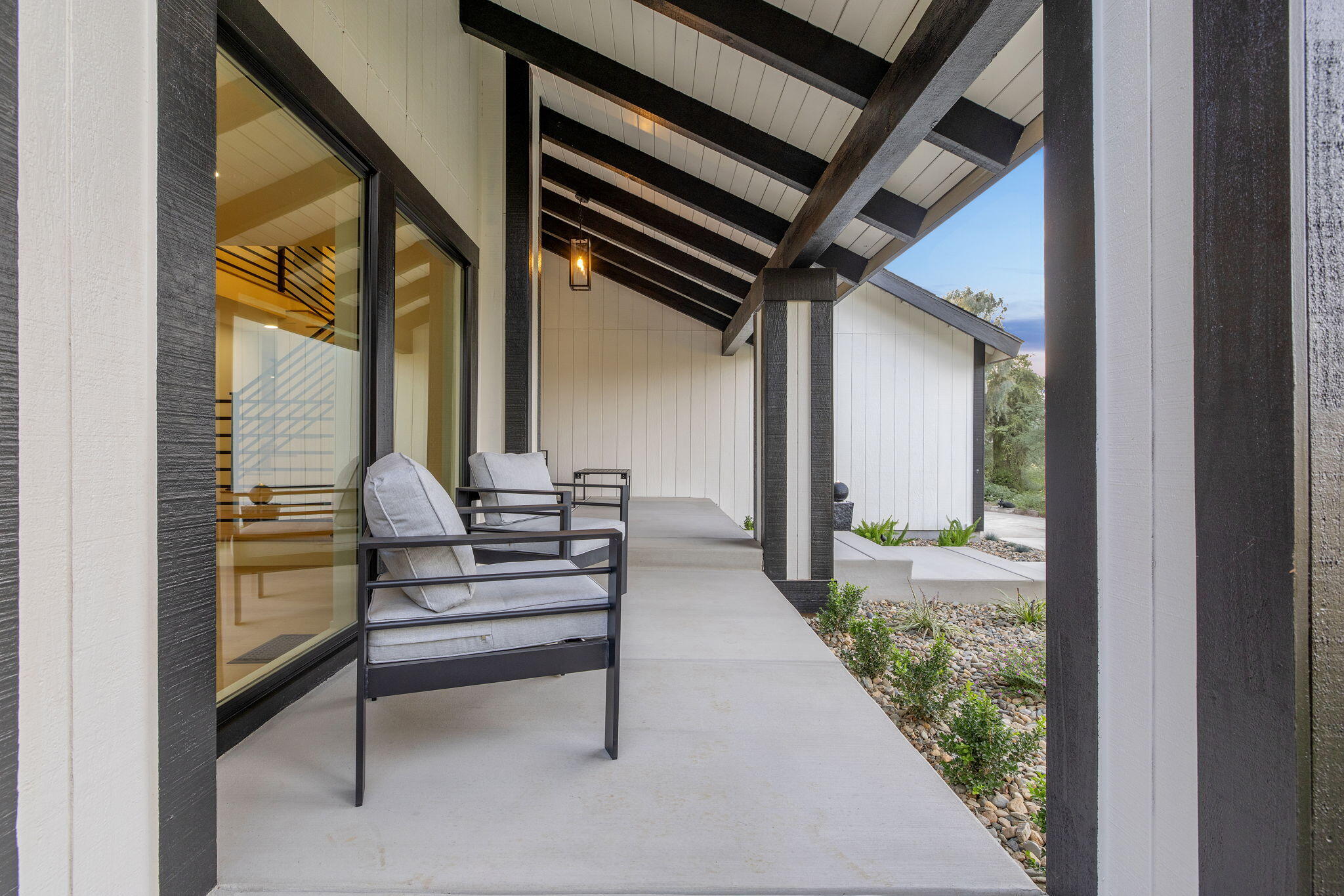 4121 W Grove Ct, Visalia, CA 93291