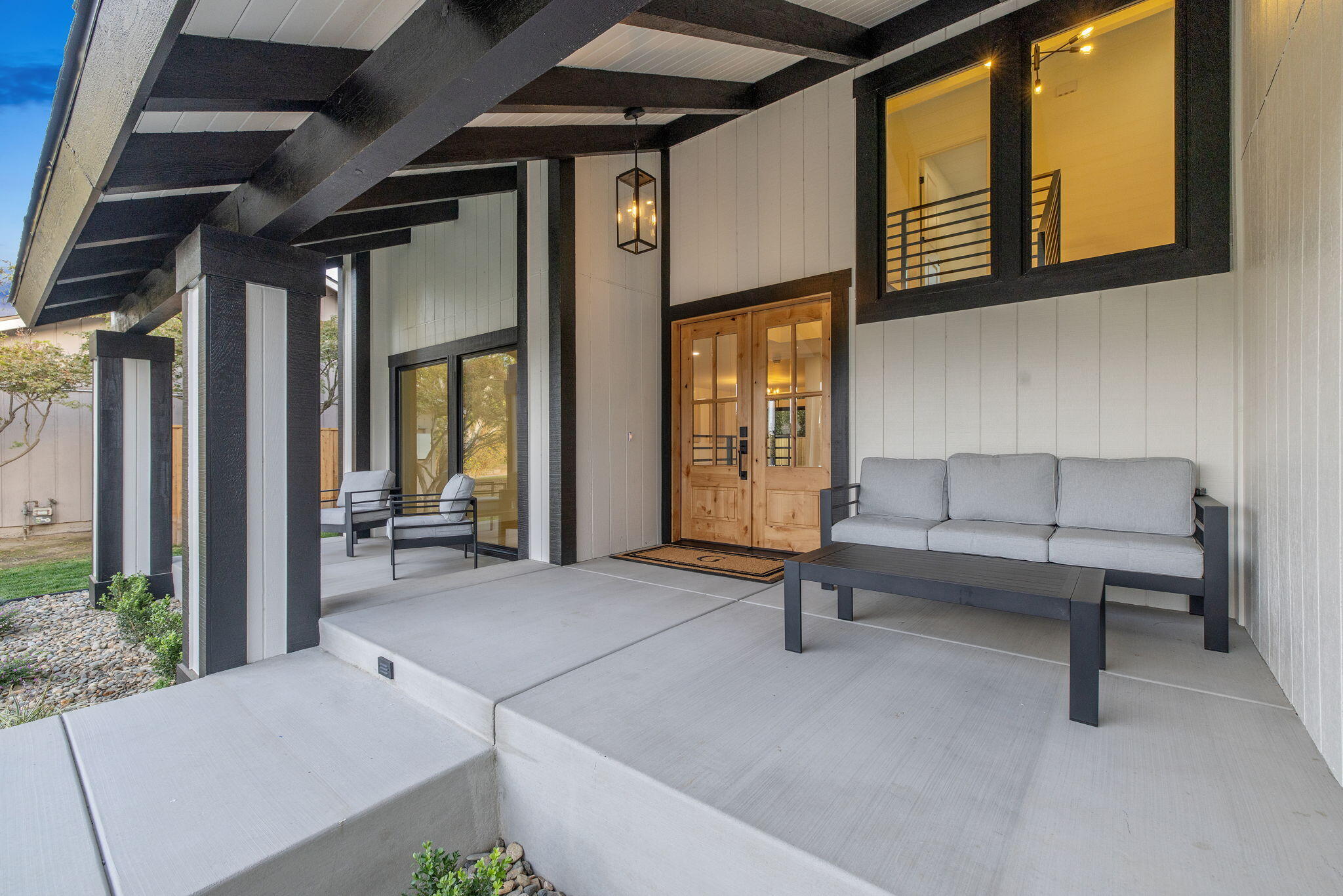 4121 W Grove Ct, Visalia, CA 93291