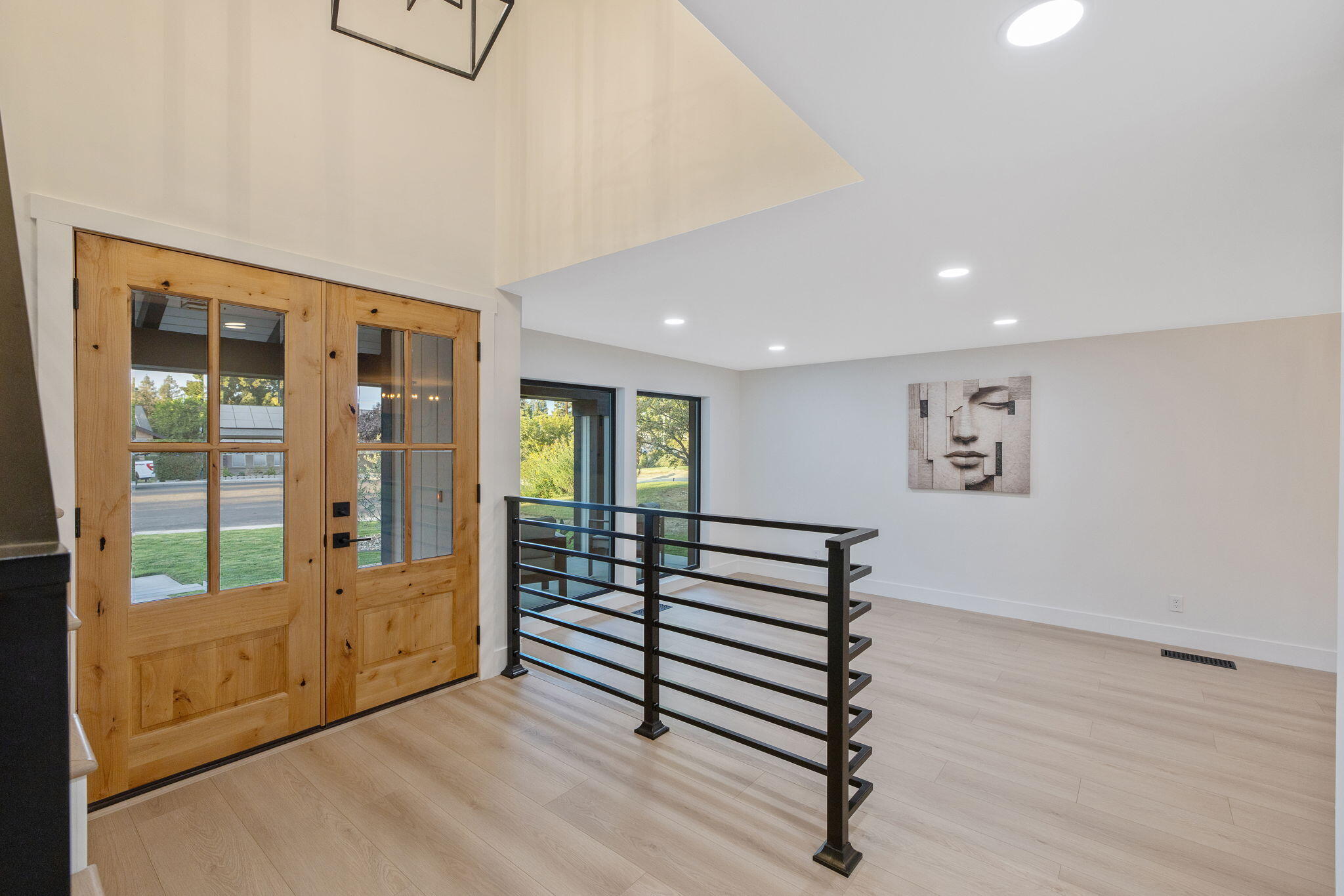 4121 W Grove Ct, Visalia, CA 93291
