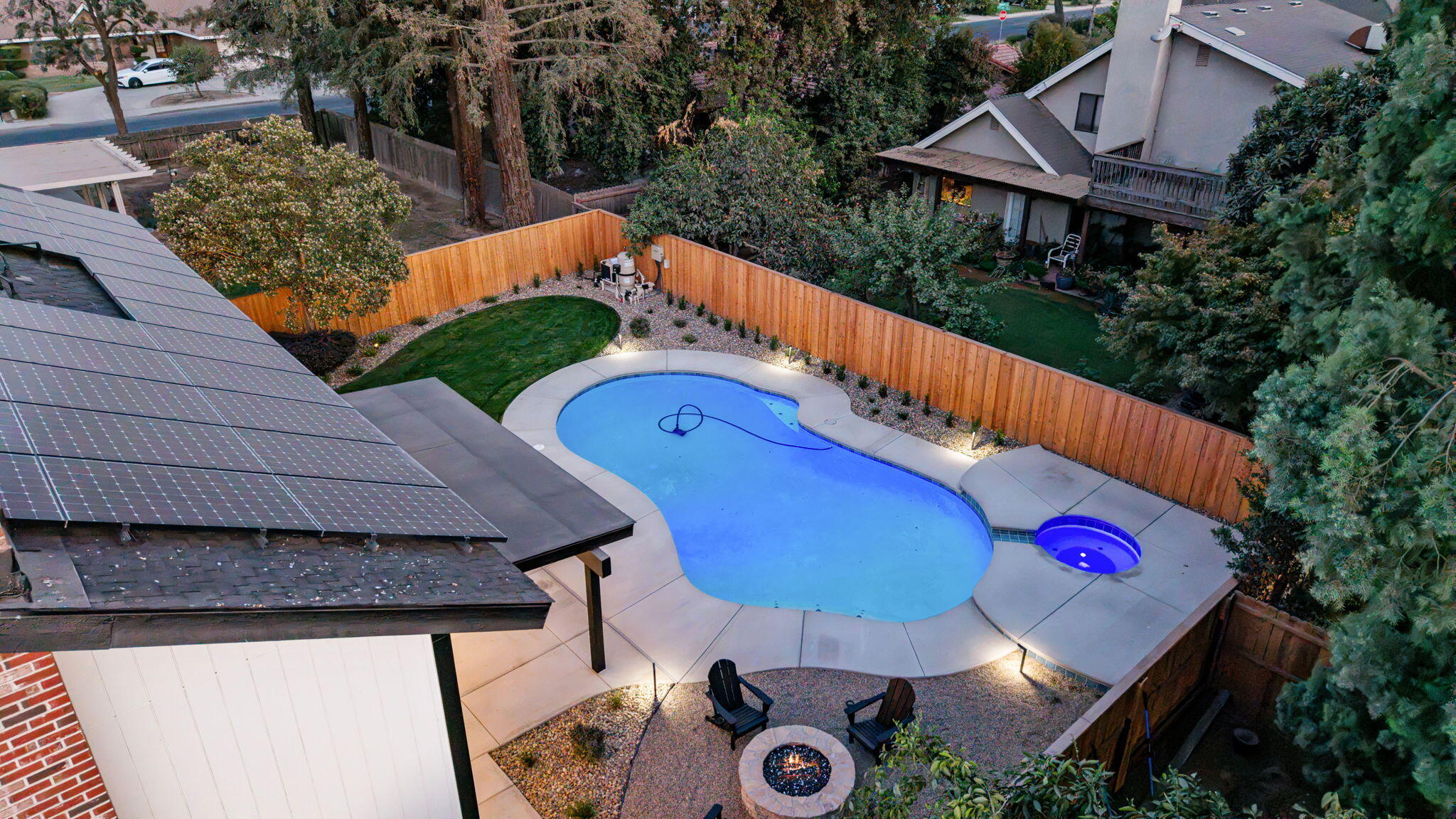 4121 W Grove Ct, Visalia, CA 93291