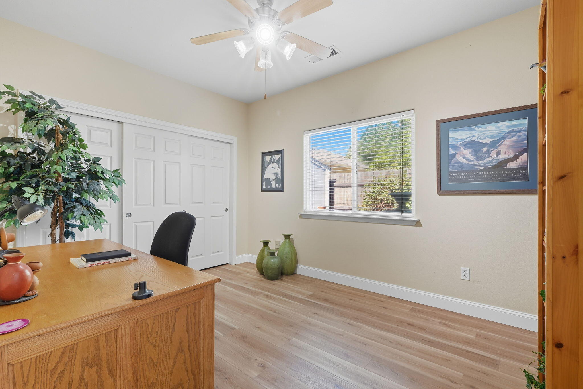 684 Rolling Hills Ct, Exeter, CA 93221