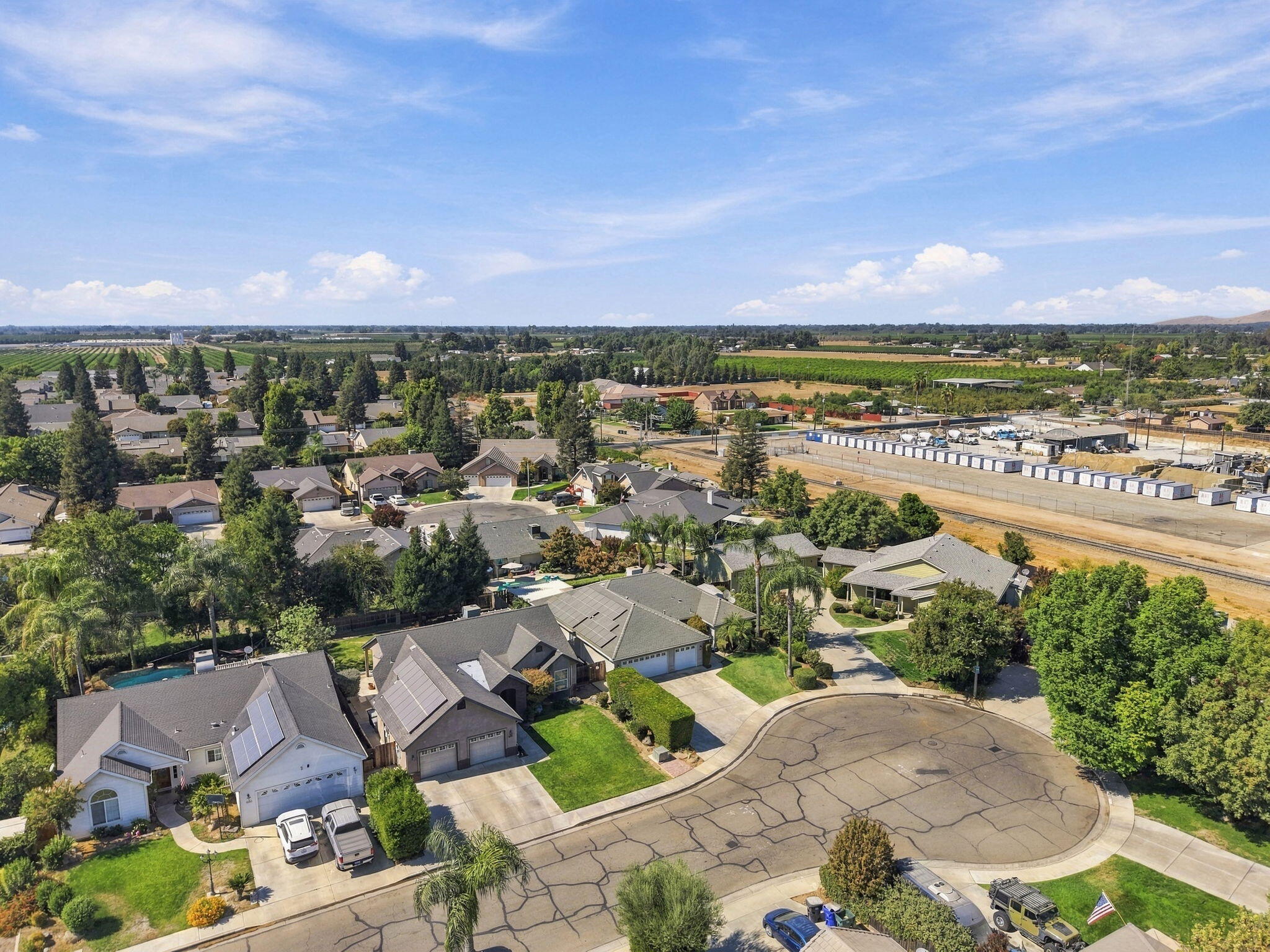 684 Rolling Hills Ct, Exeter, CA 93221