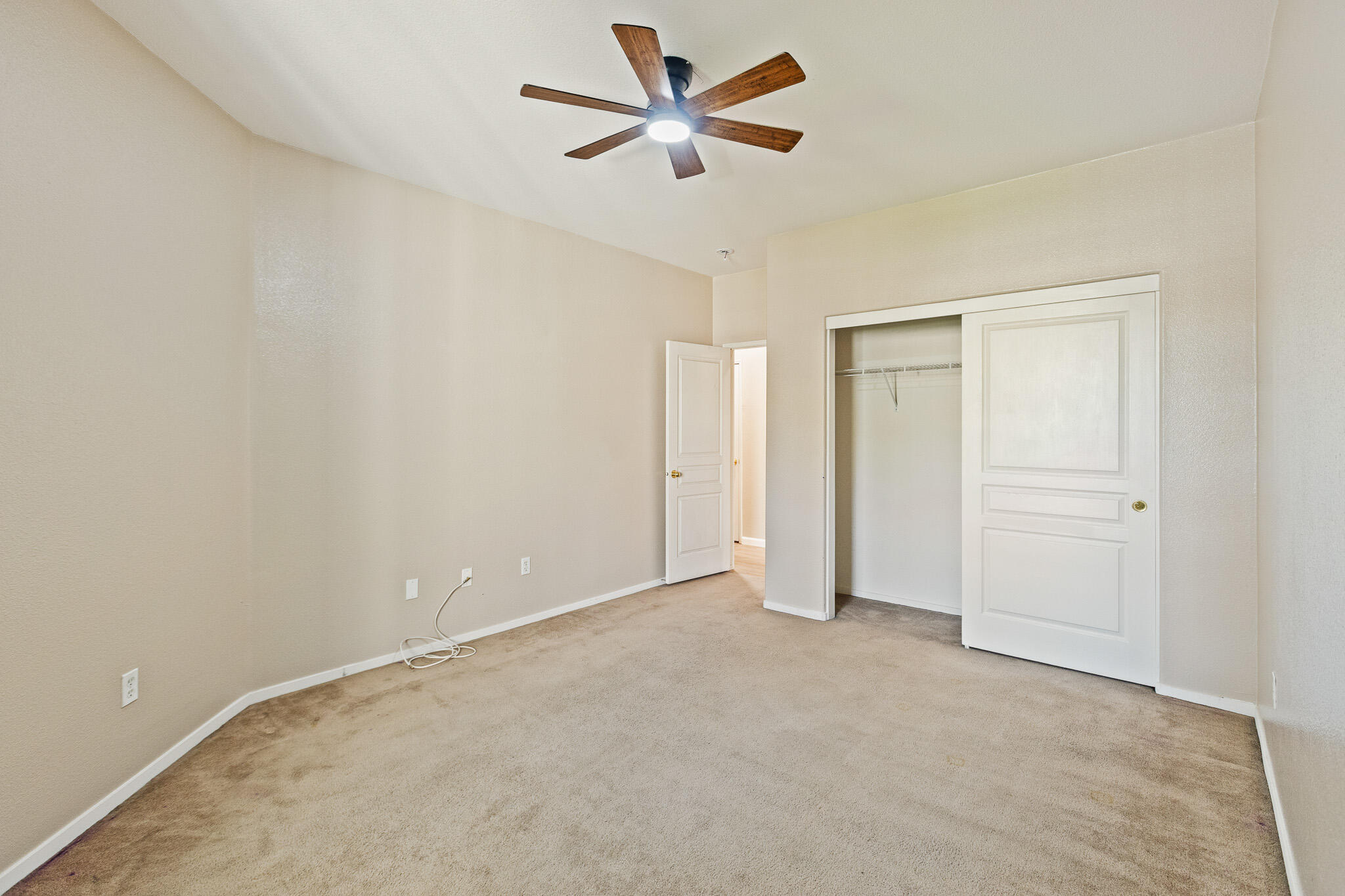 1663 Port Ct, Tulare, CA 93274