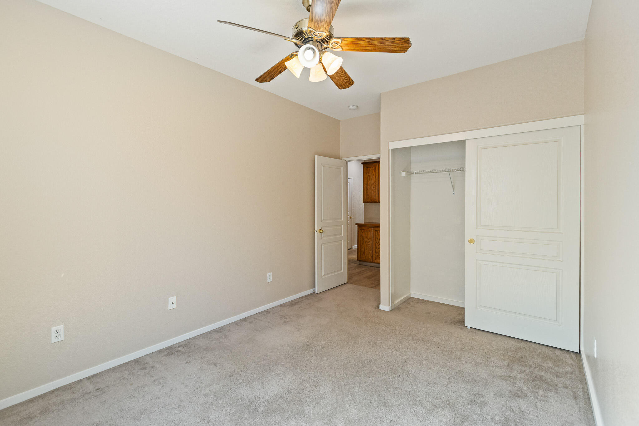 1663 Port Ct, Tulare, CA 93274