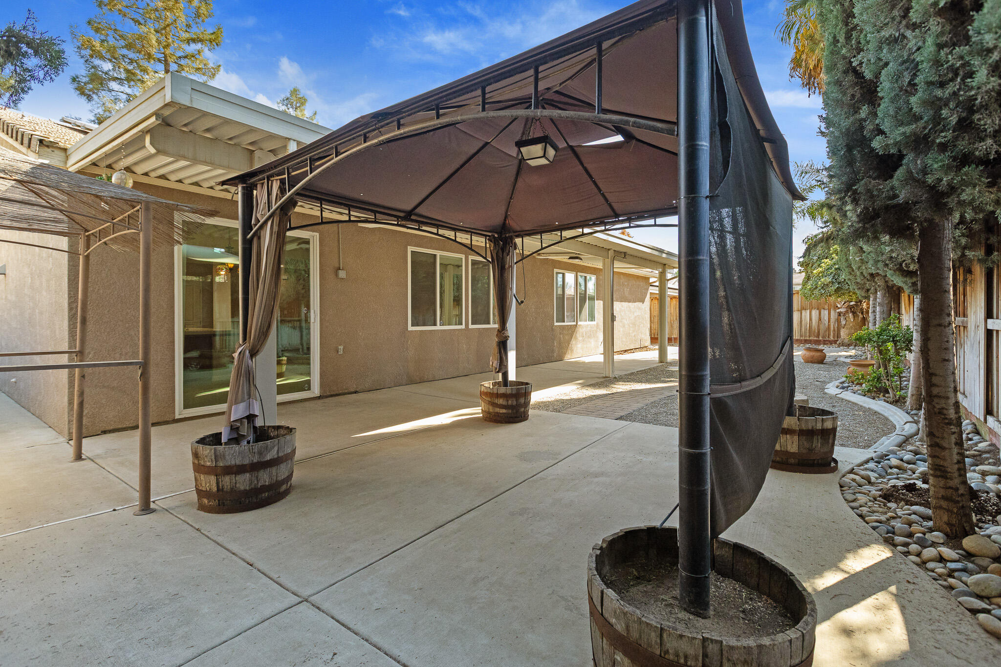 1663 Port Ct, Tulare, CA 93274