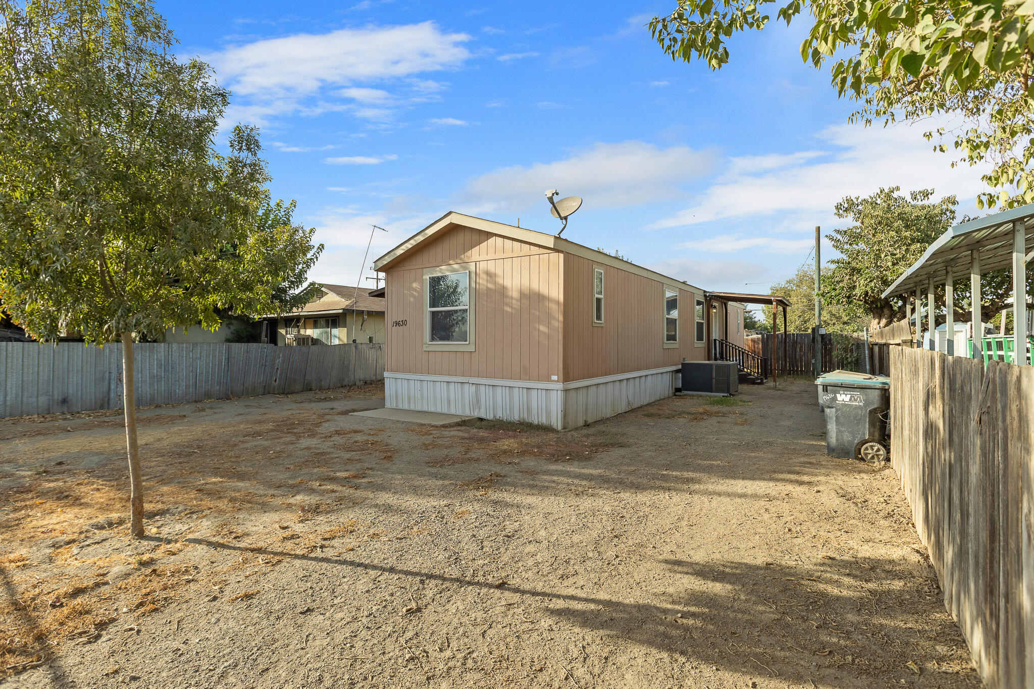 19630 Avenue 194, Strathmore, CA 93267