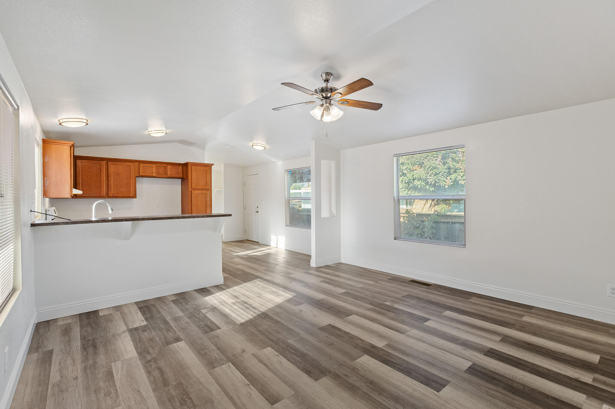19630 Avenue 194, Strathmore, CA 93267