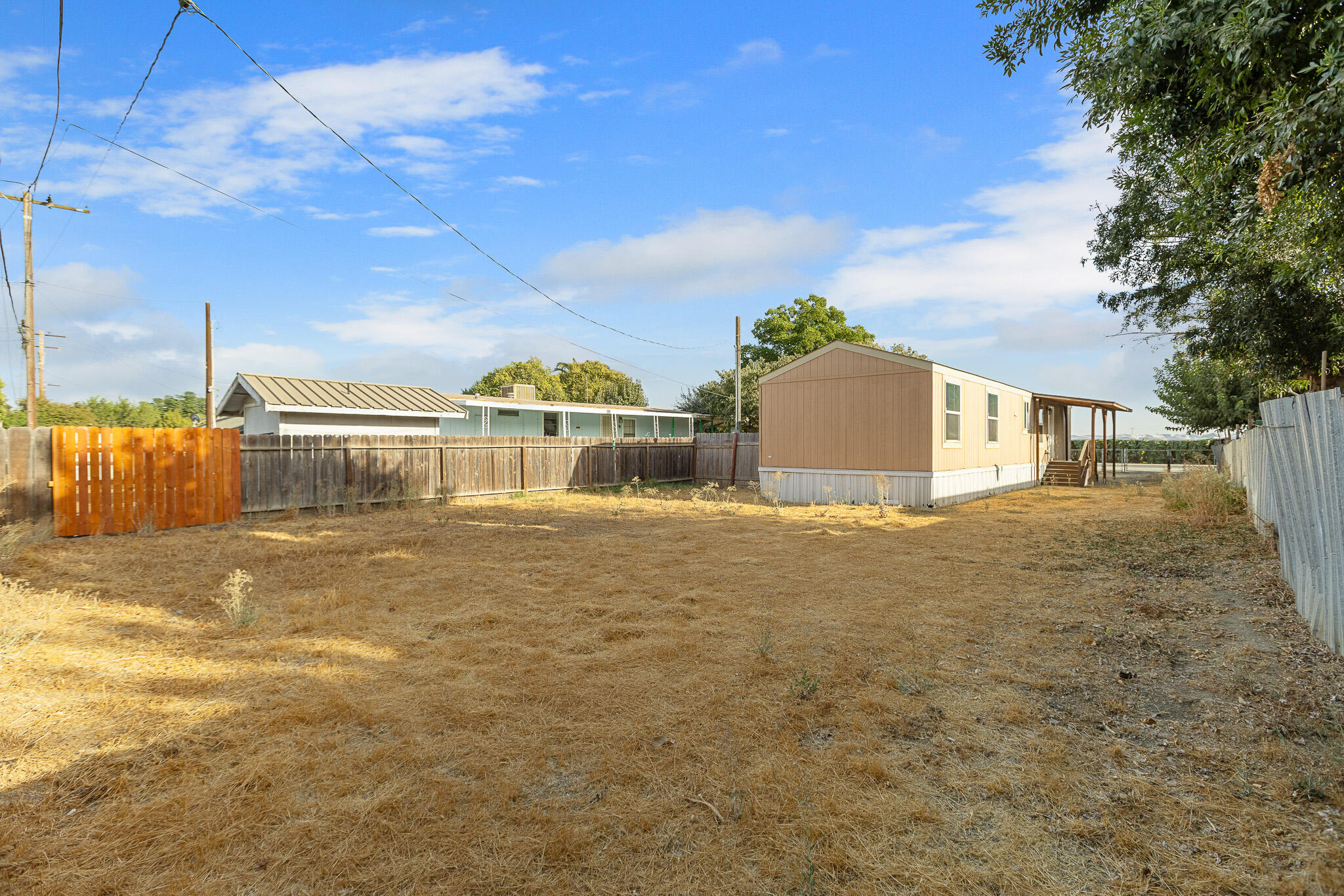 19630 Avenue 194, Strathmore, CA 93267